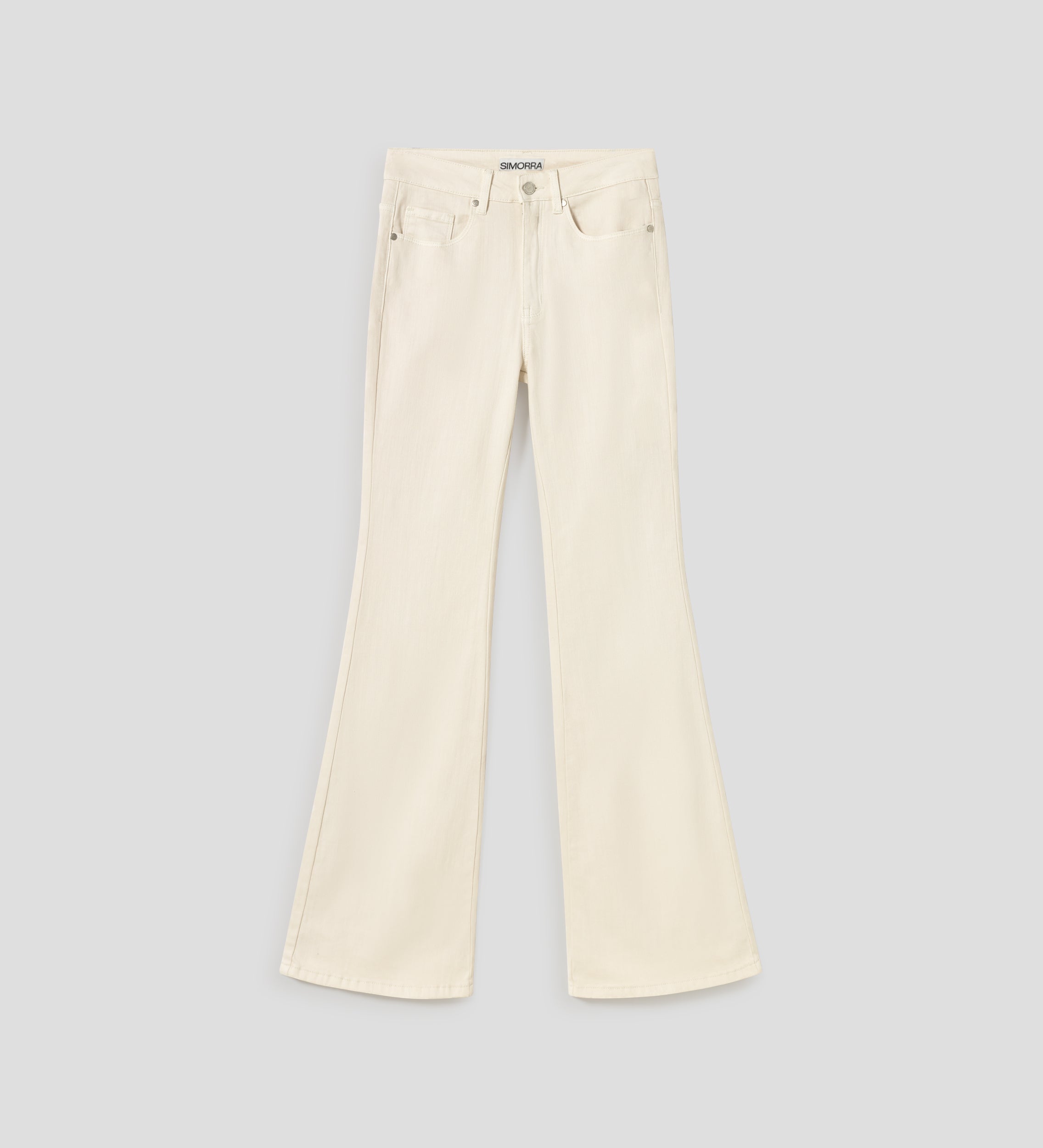 Pantalón vaquero acampanado