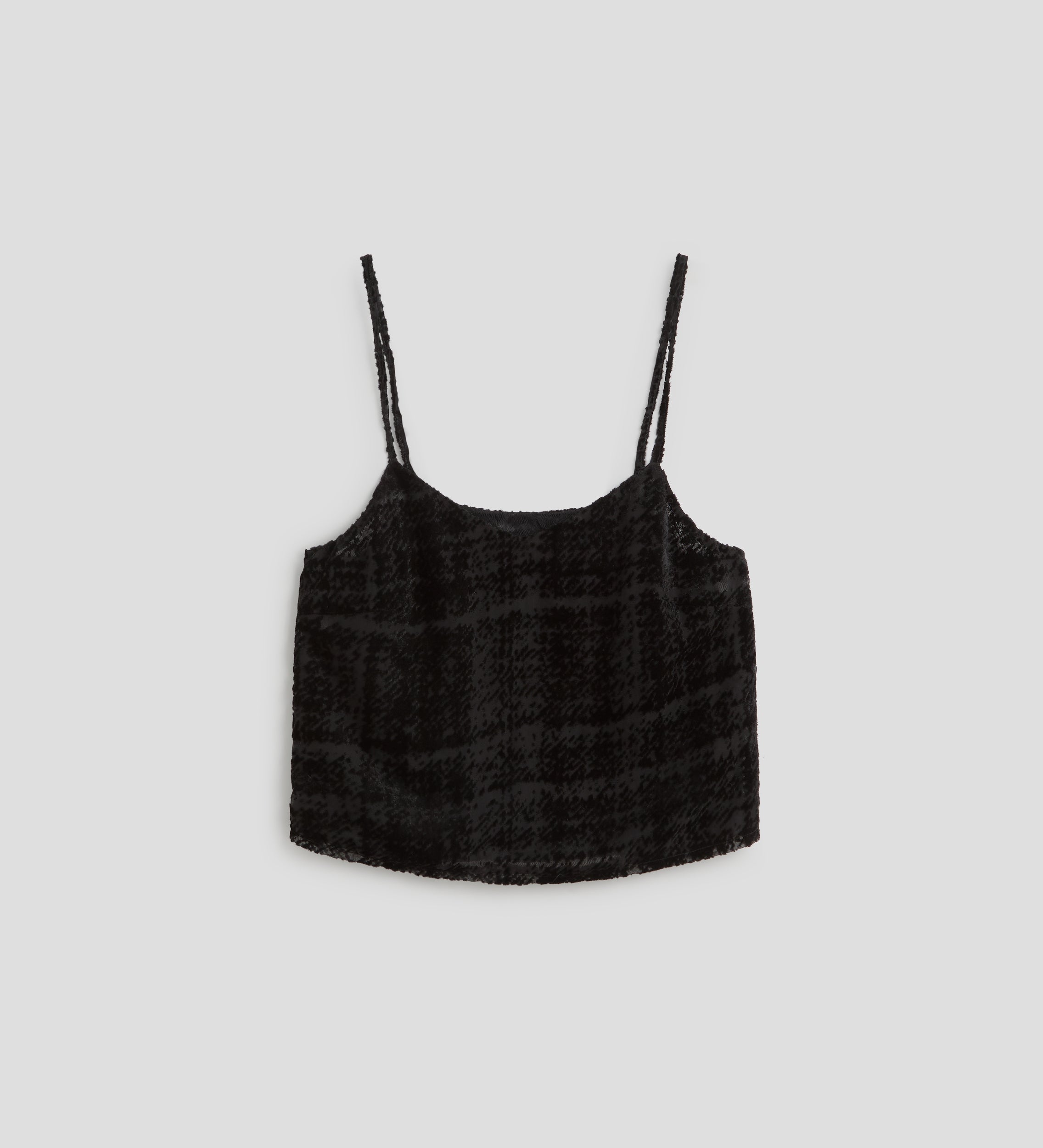 Haut de lingerie dévoré