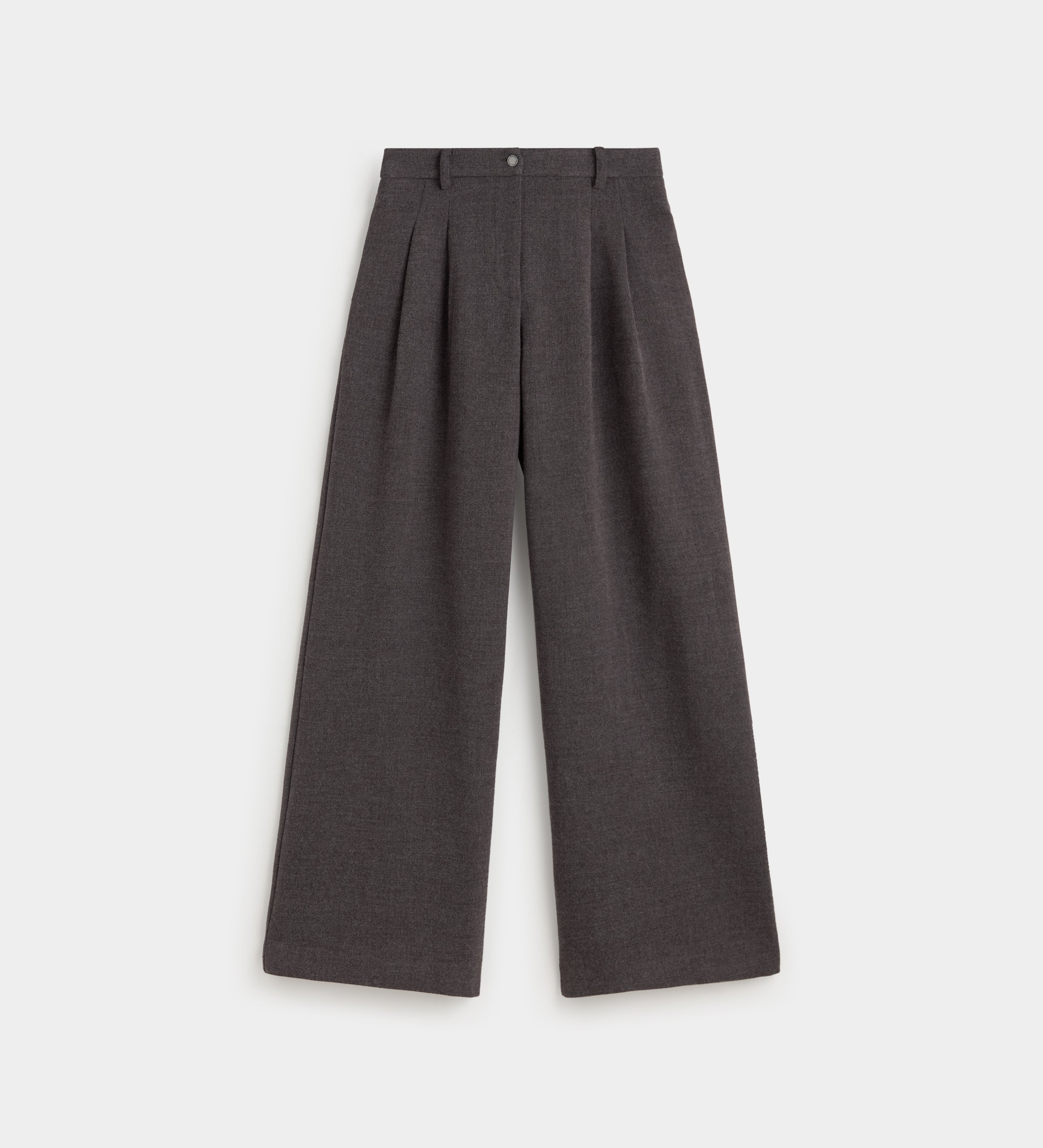 Wide trousers with darts