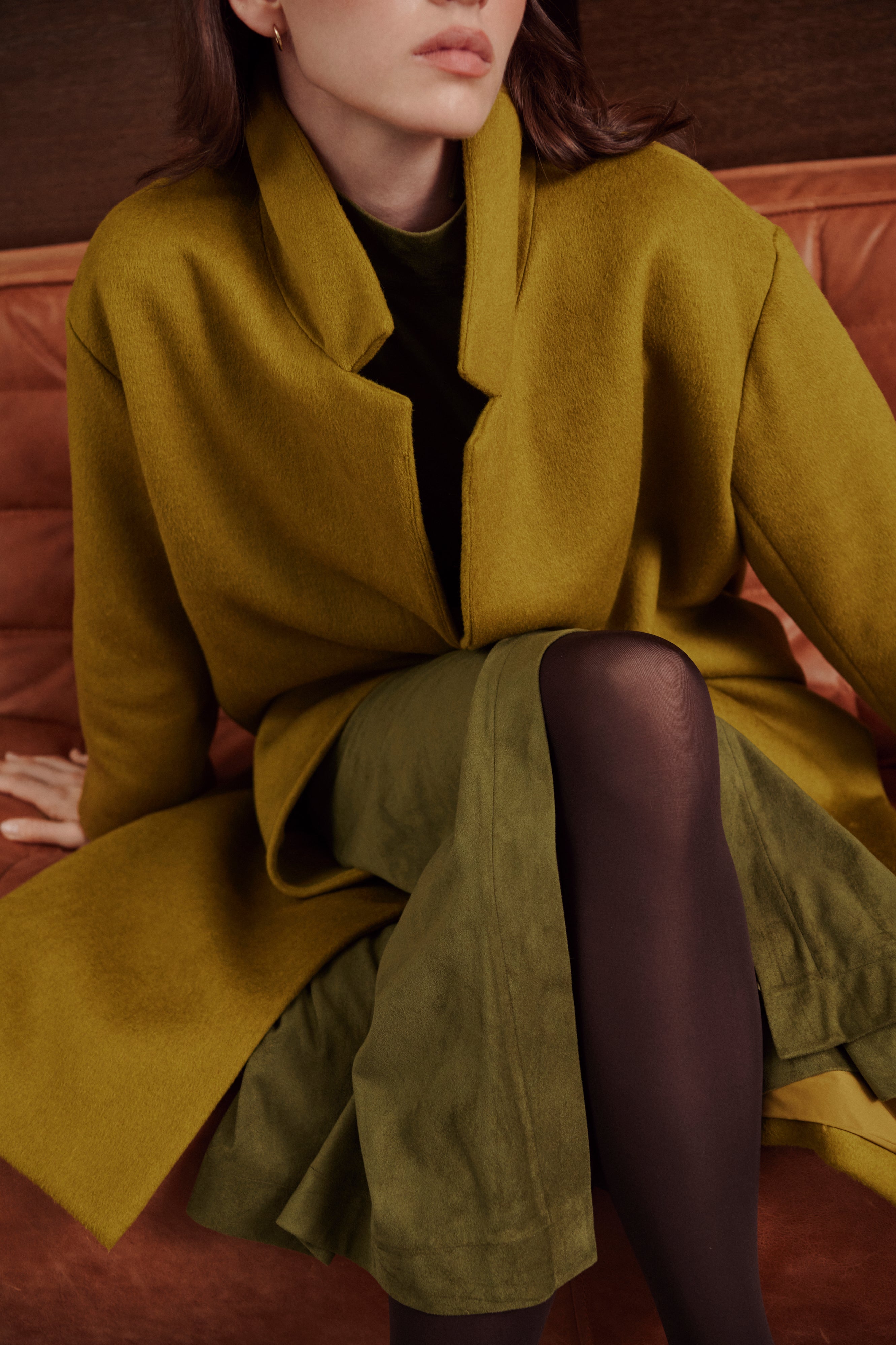 Abrigo cuello solapa