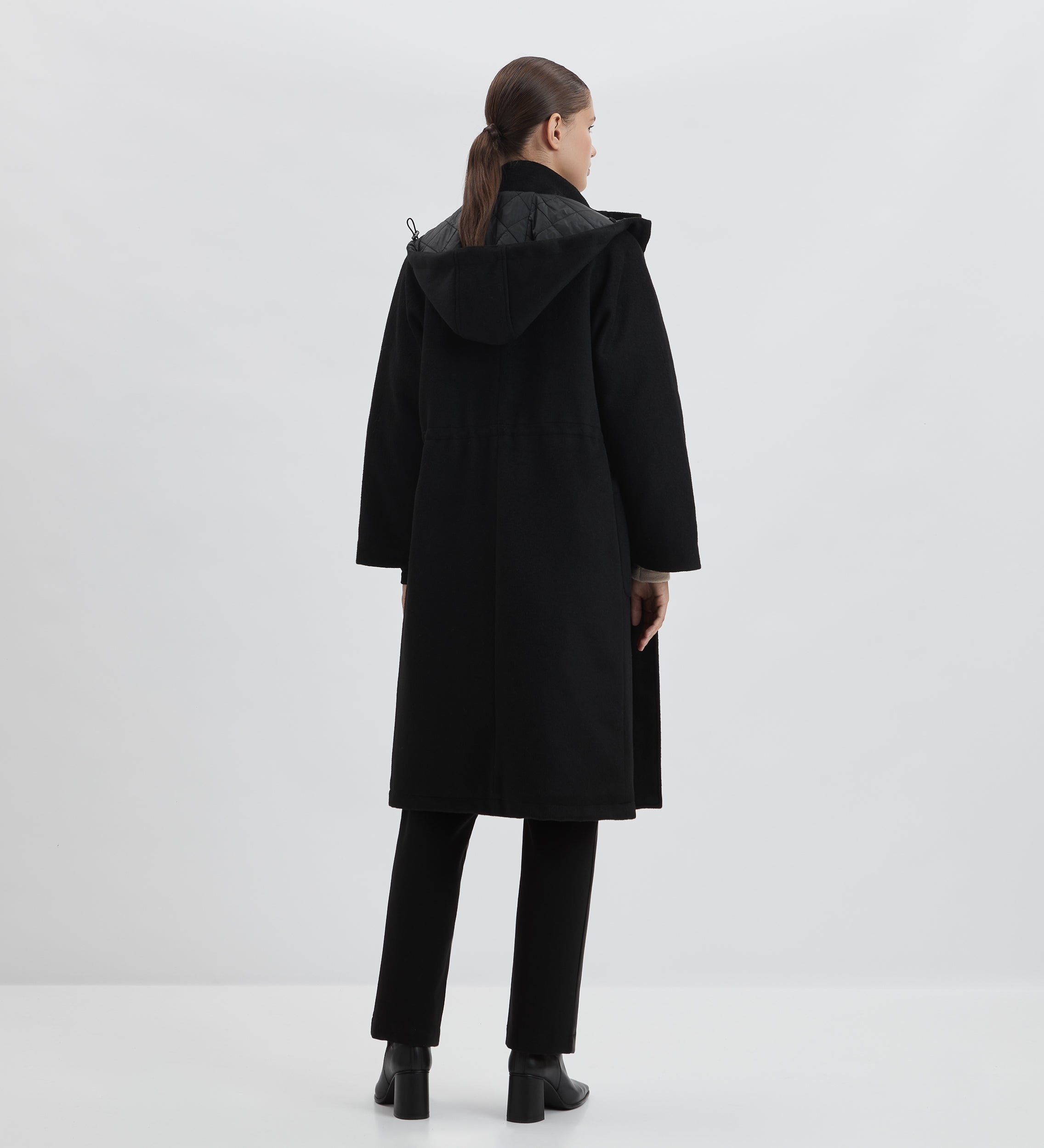 Abrigo acolchado capucha