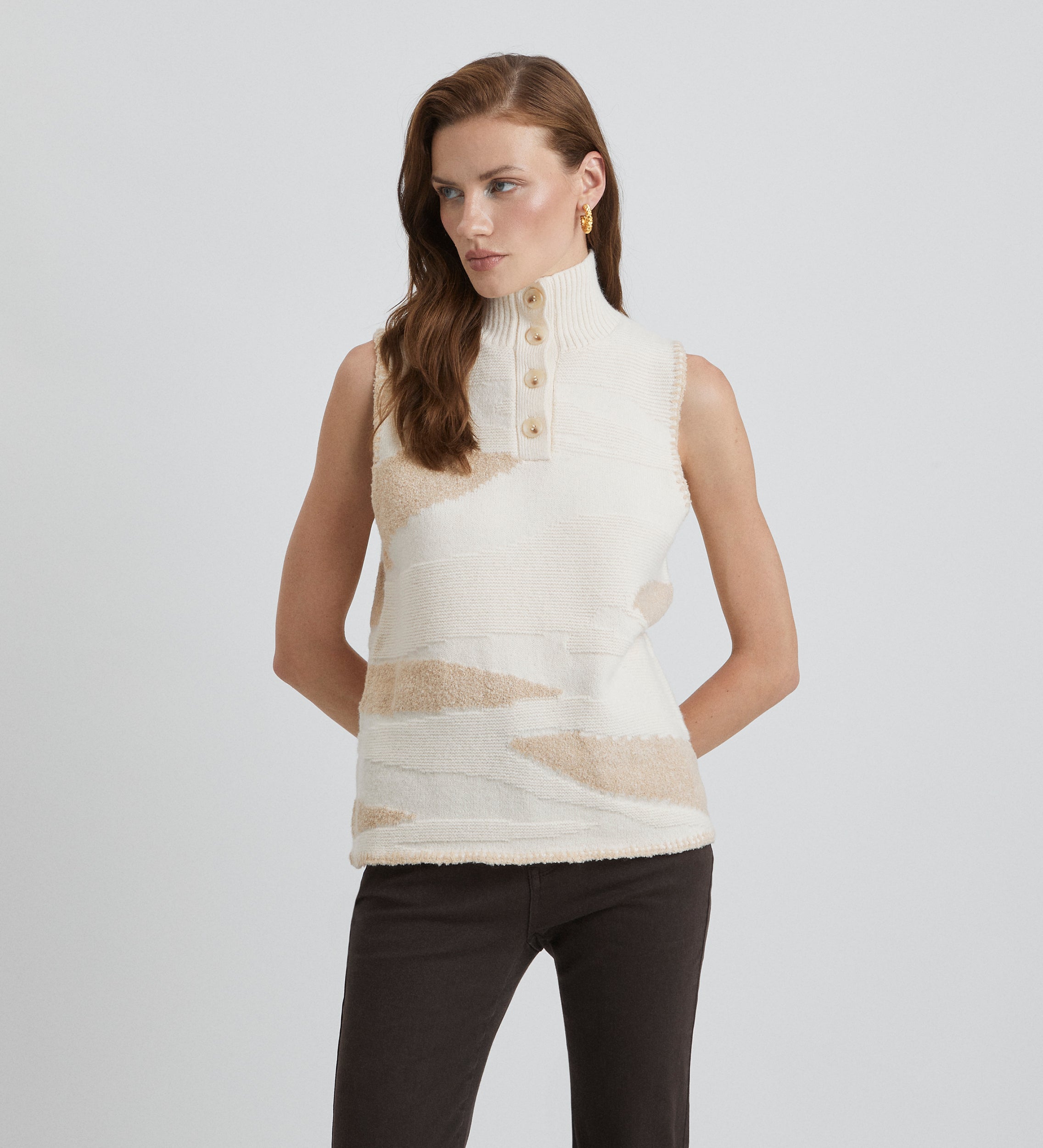 Jacquard knit vest