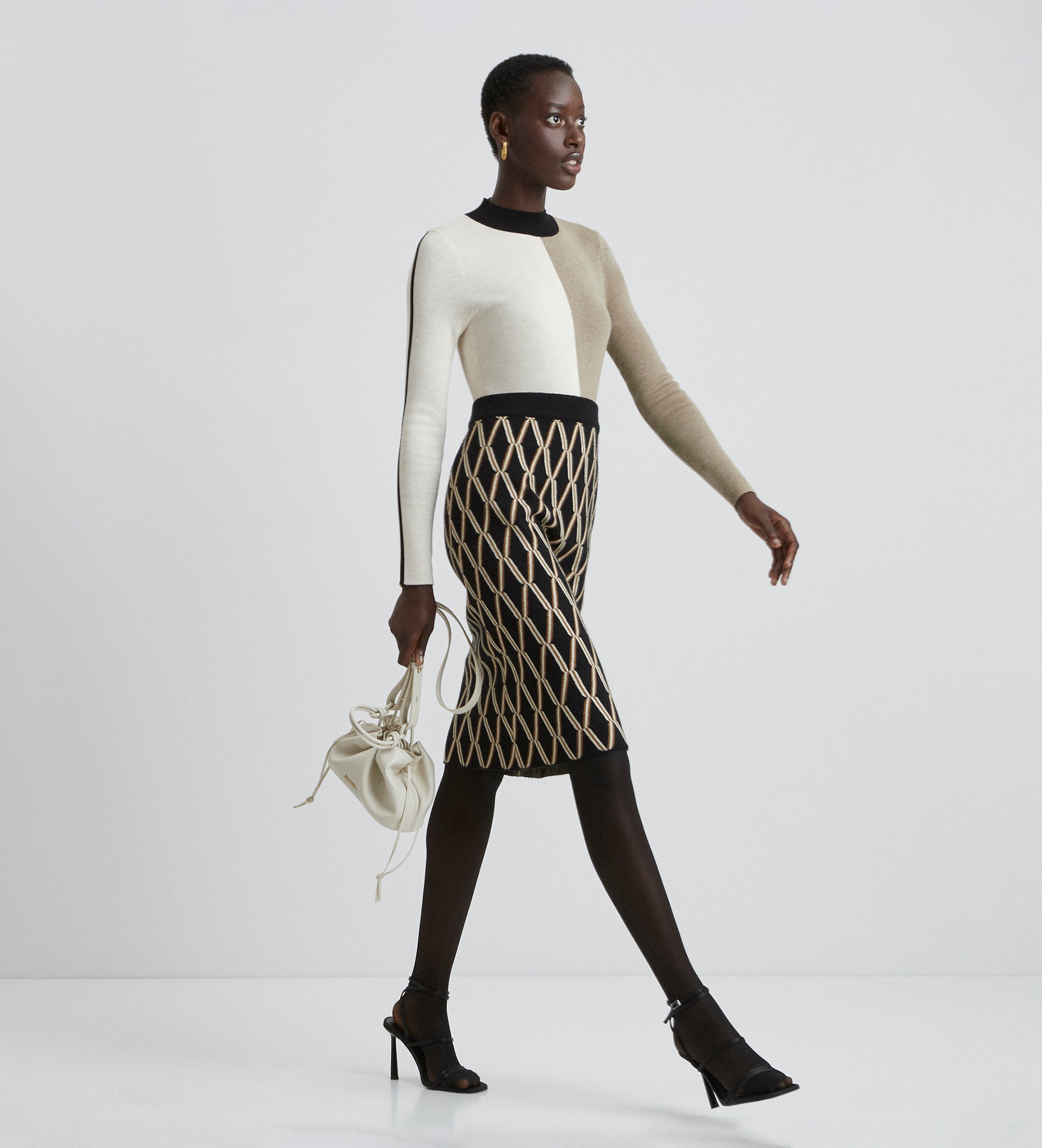 Tricolor ribbed sweater