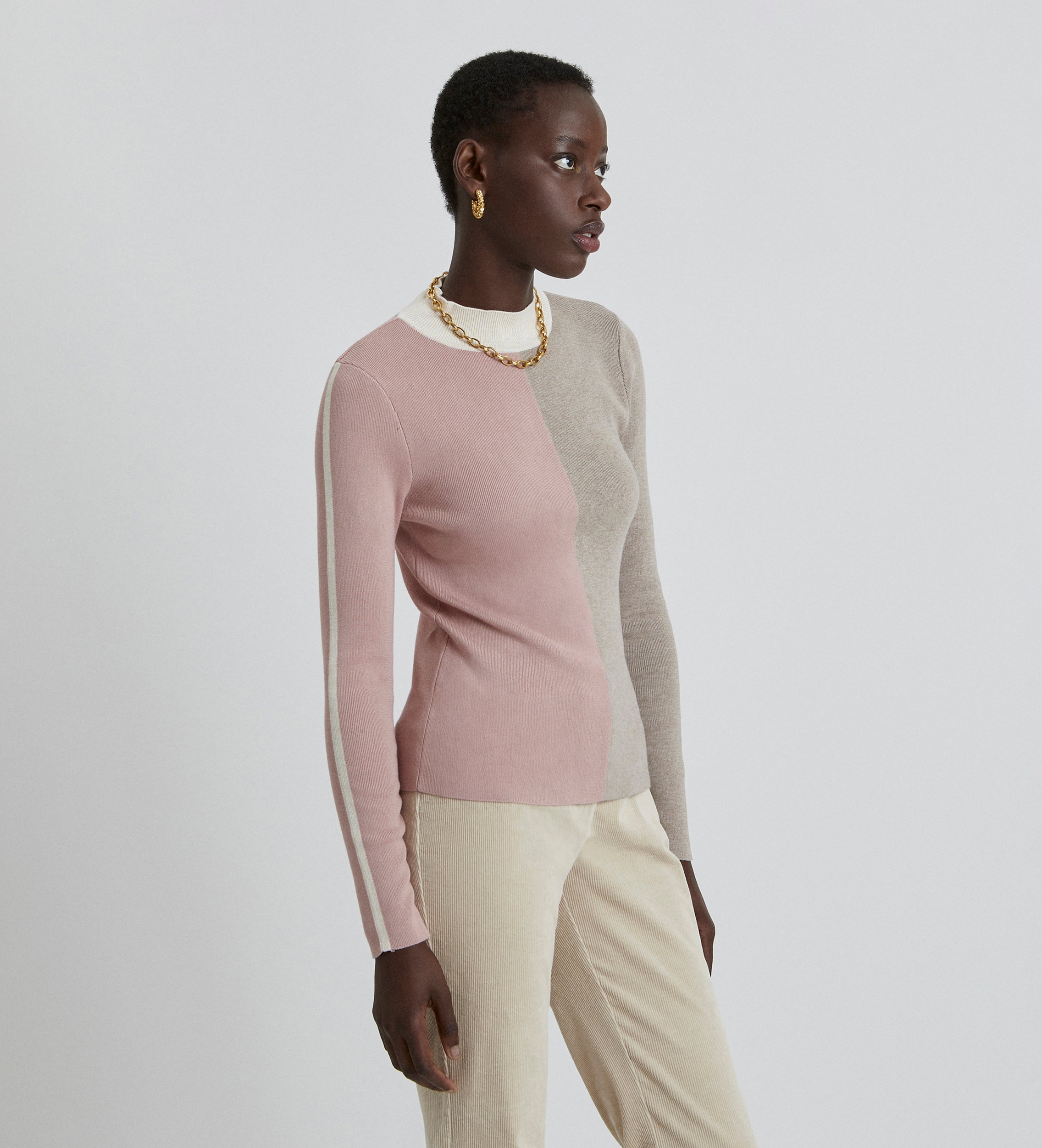 Tricolor ribbed sweater