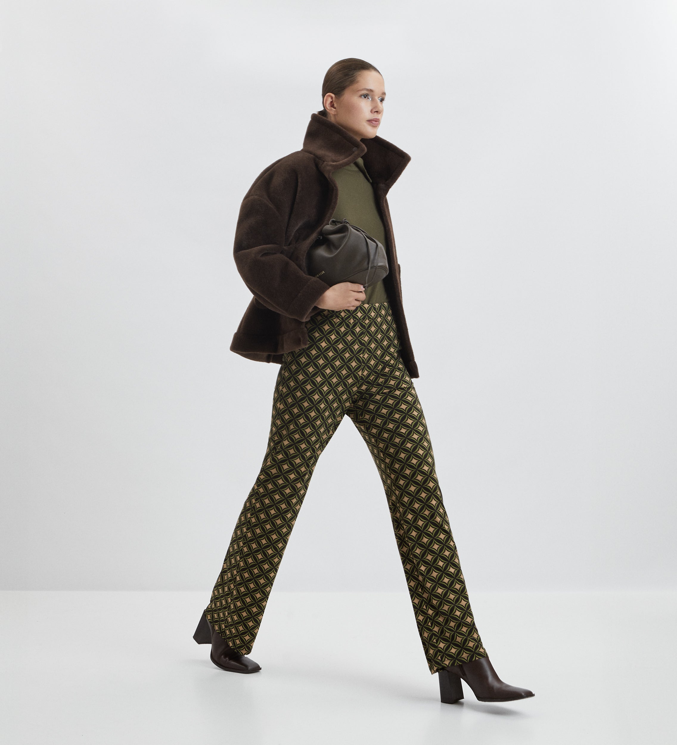 Straight patterned knit trousers