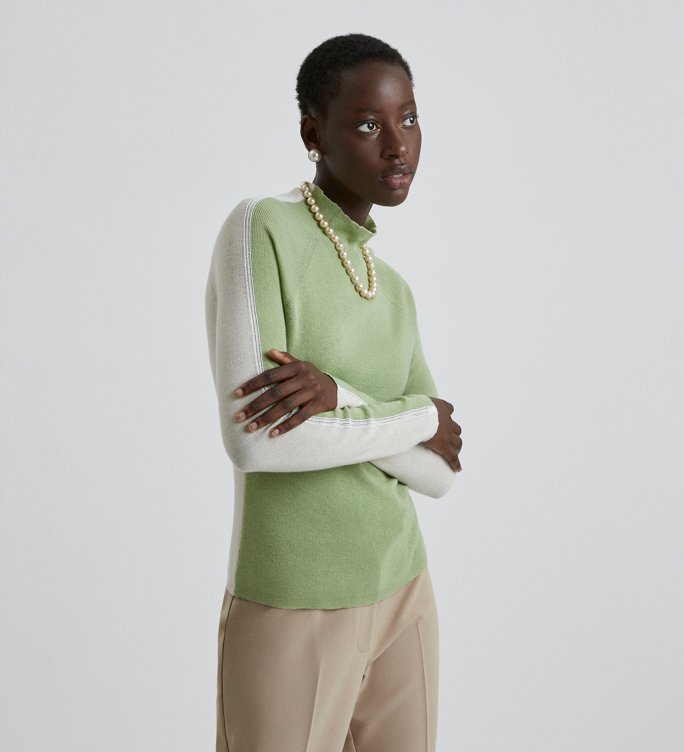 tricolor jumper