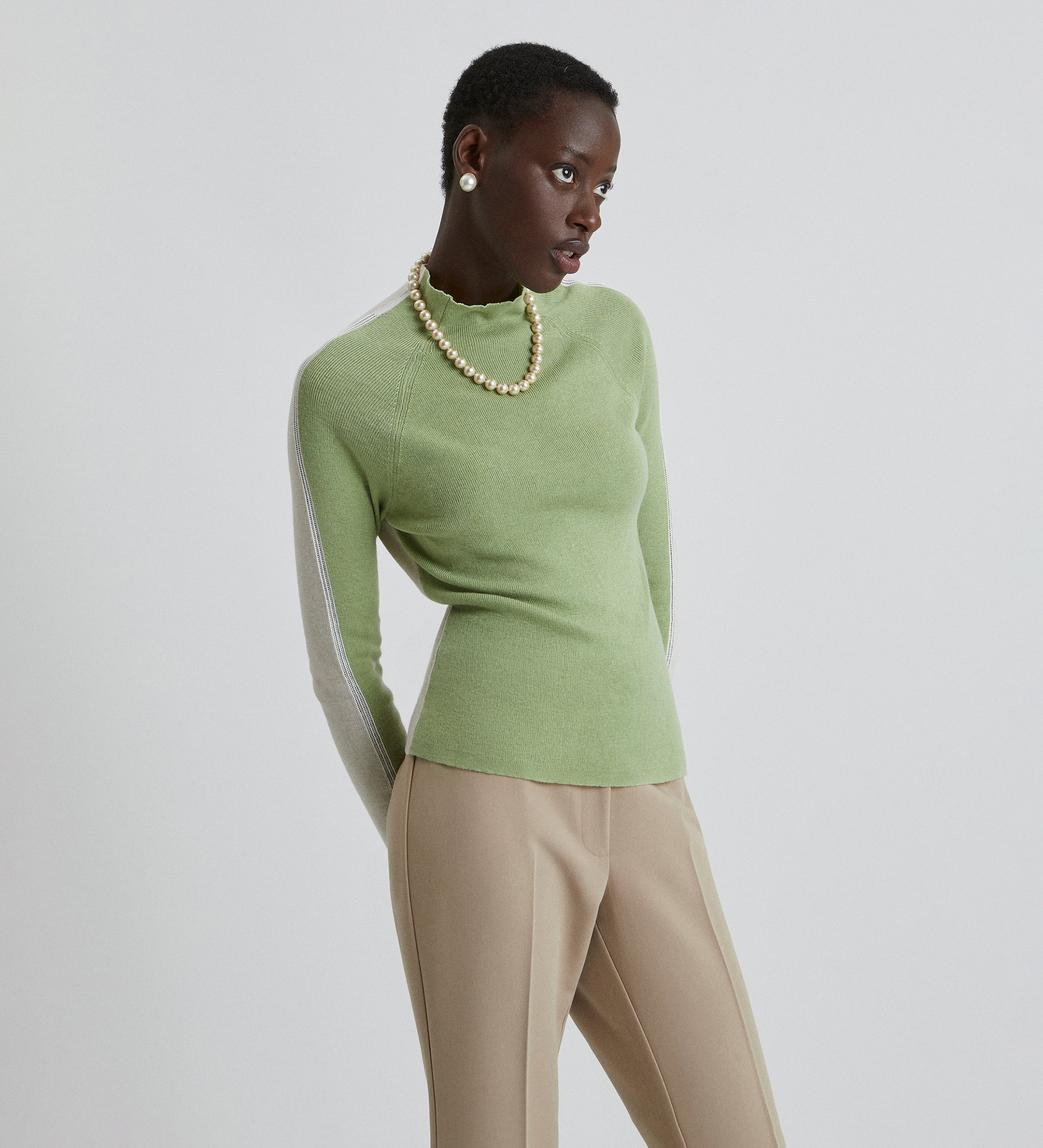 tricolor jumper