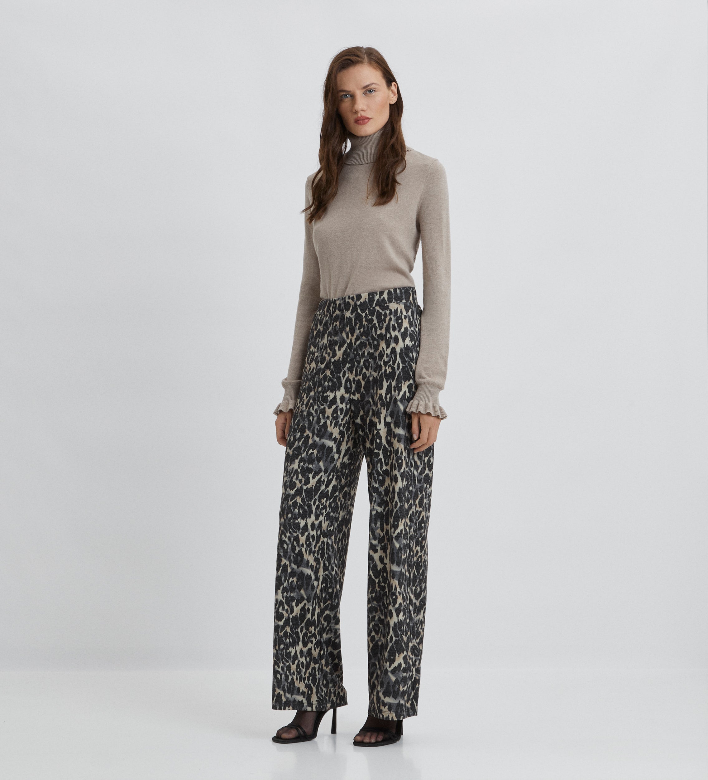 Printed knit trousers