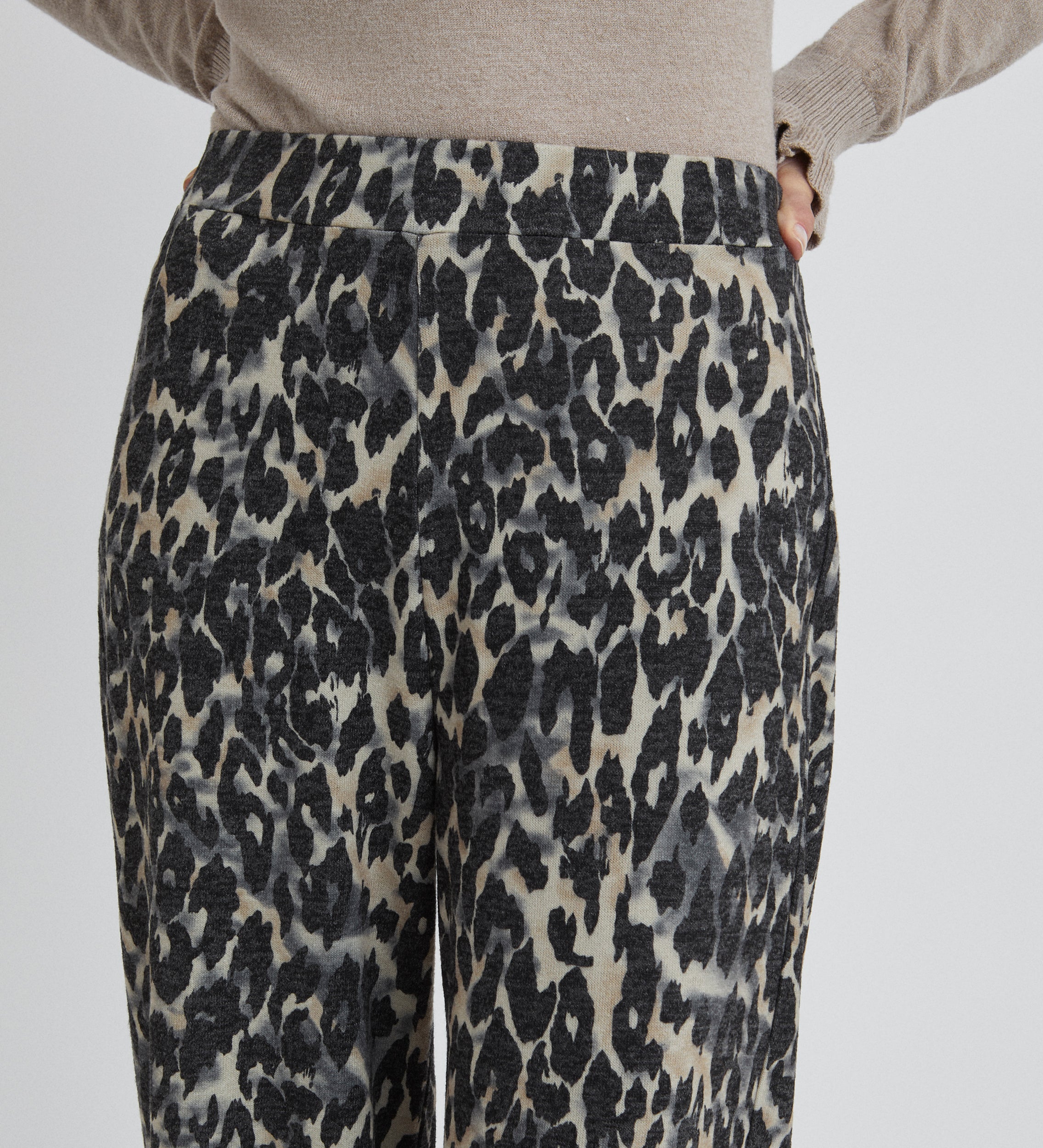 Printed knit trousers