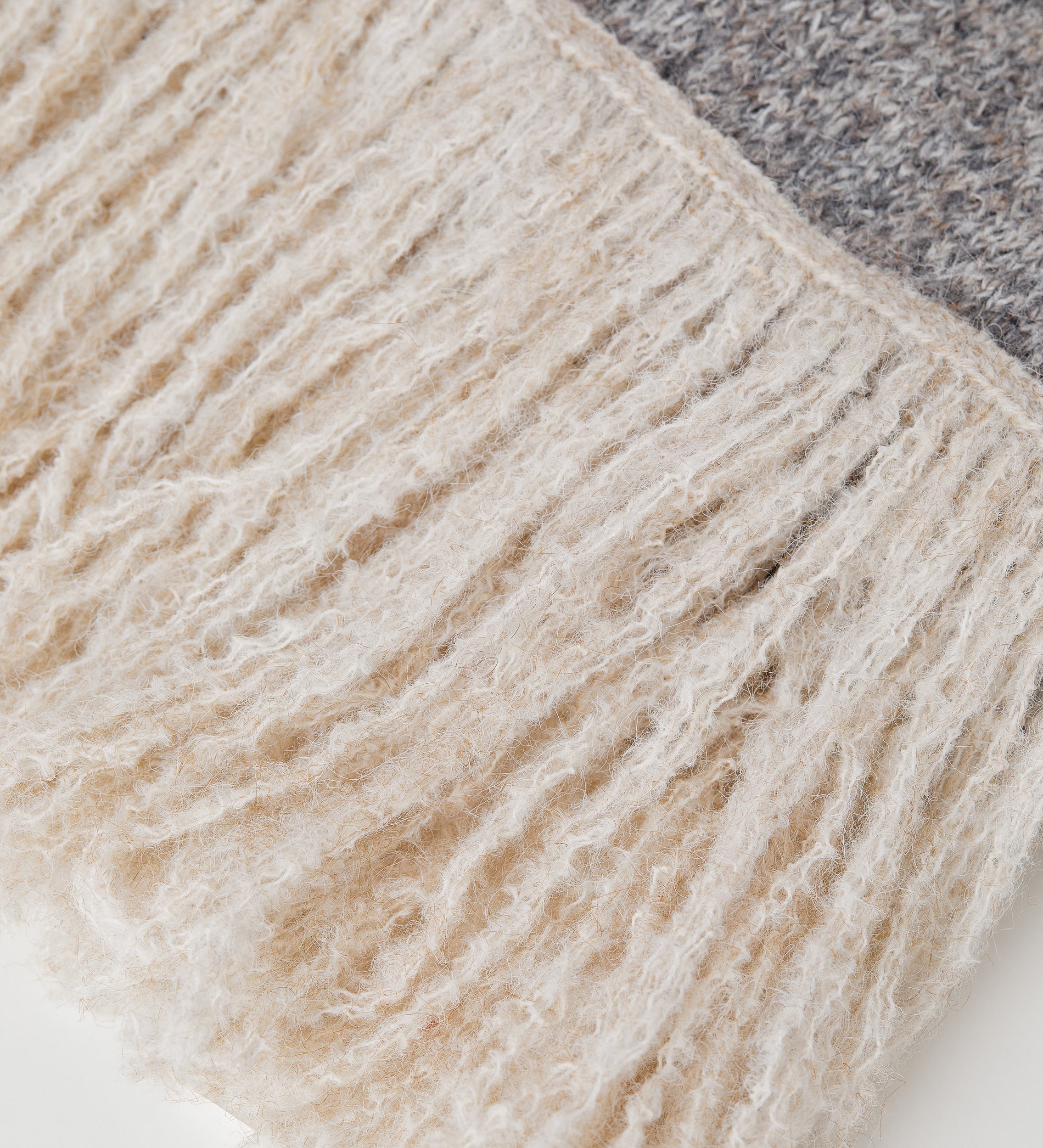 Knitted texture scarf