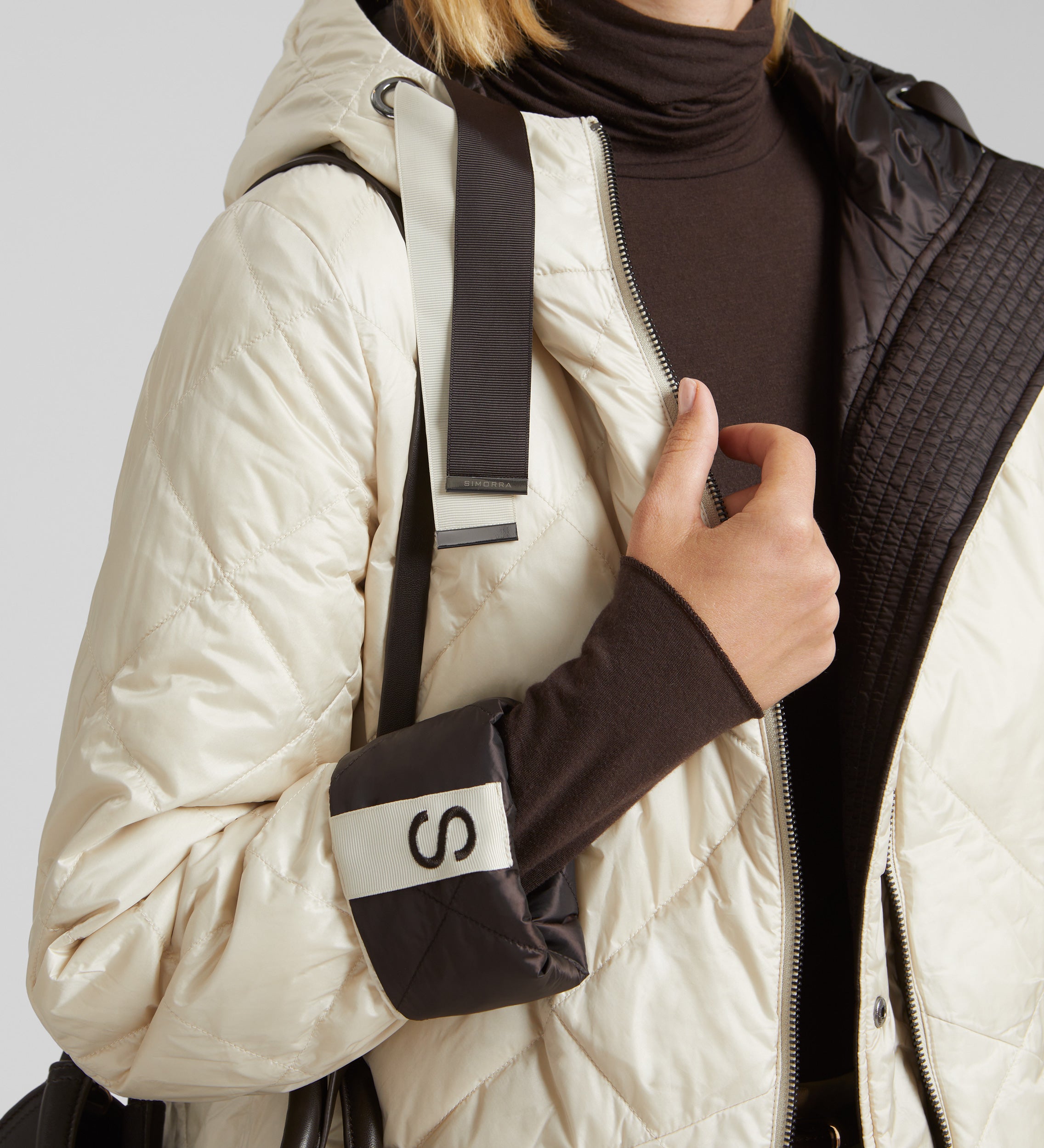 Reversible short parka