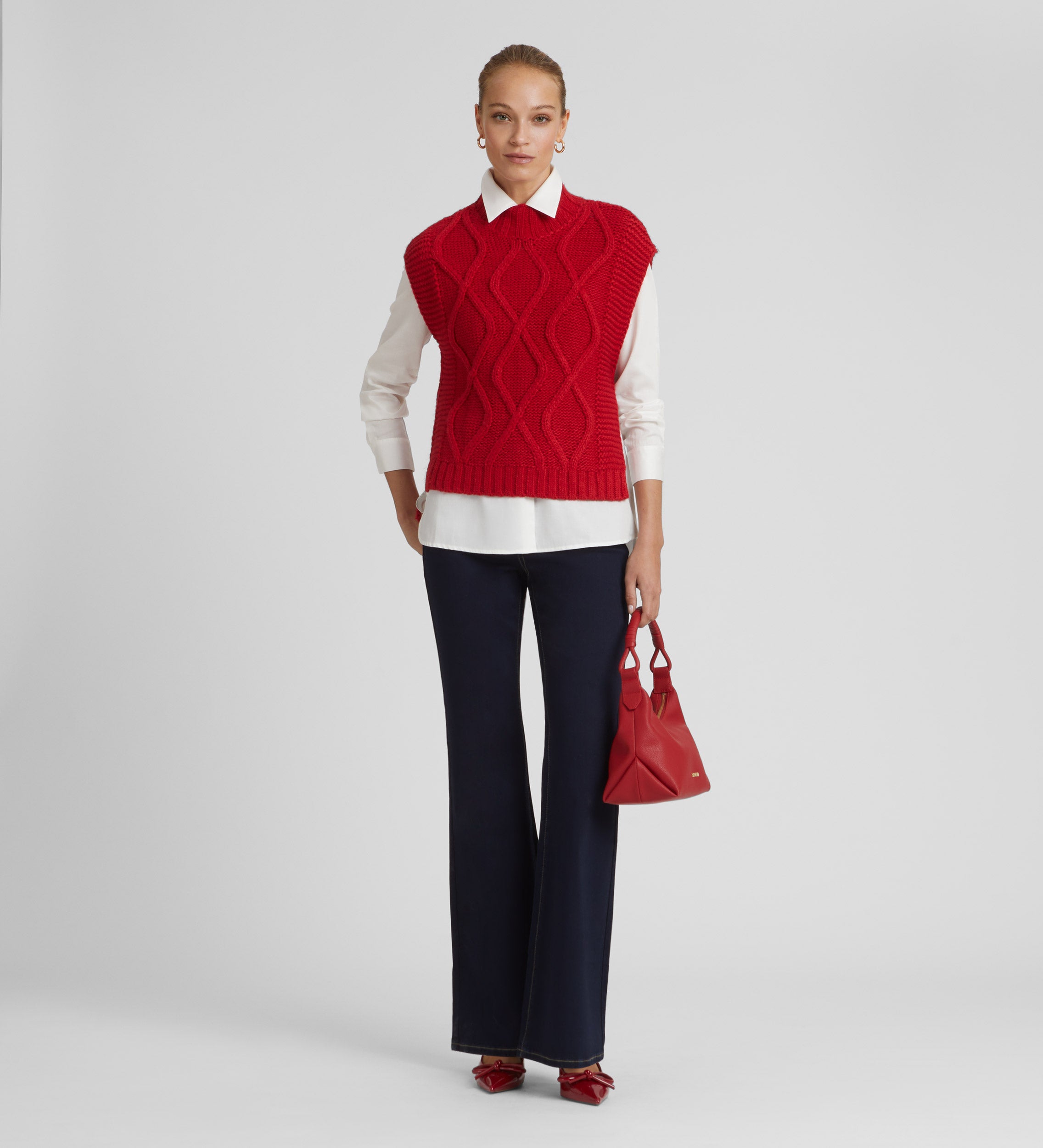 Thick knit vest