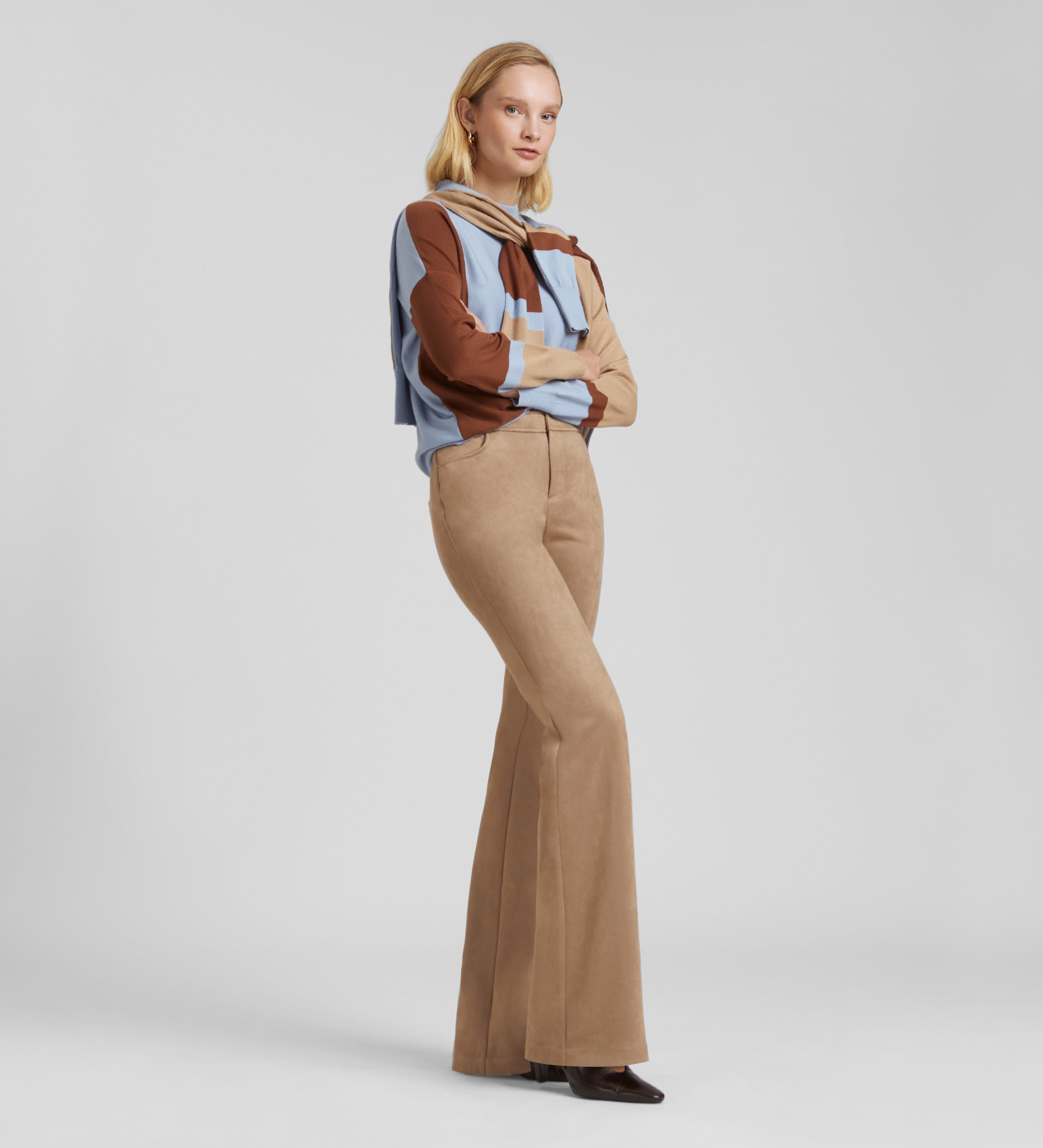 Pantalon évasé en daim