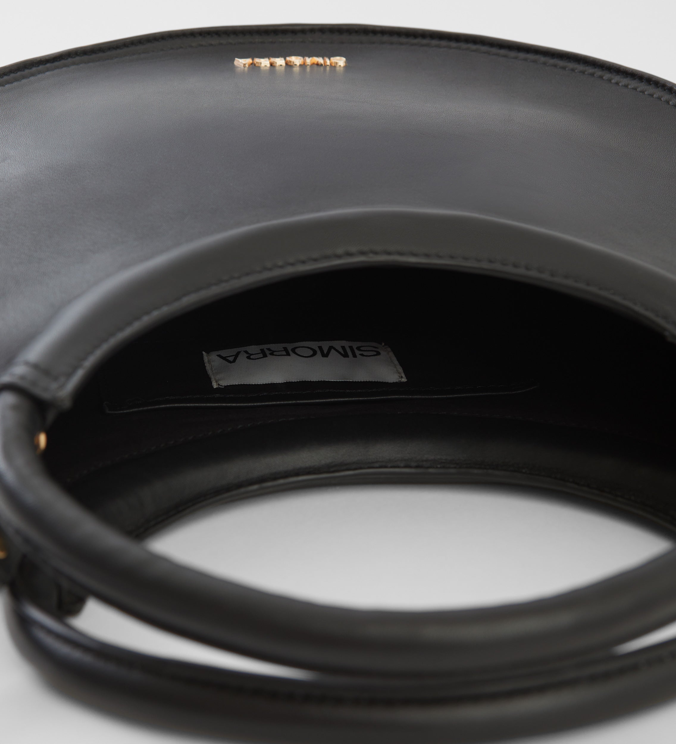 Sac circulaire en cuir