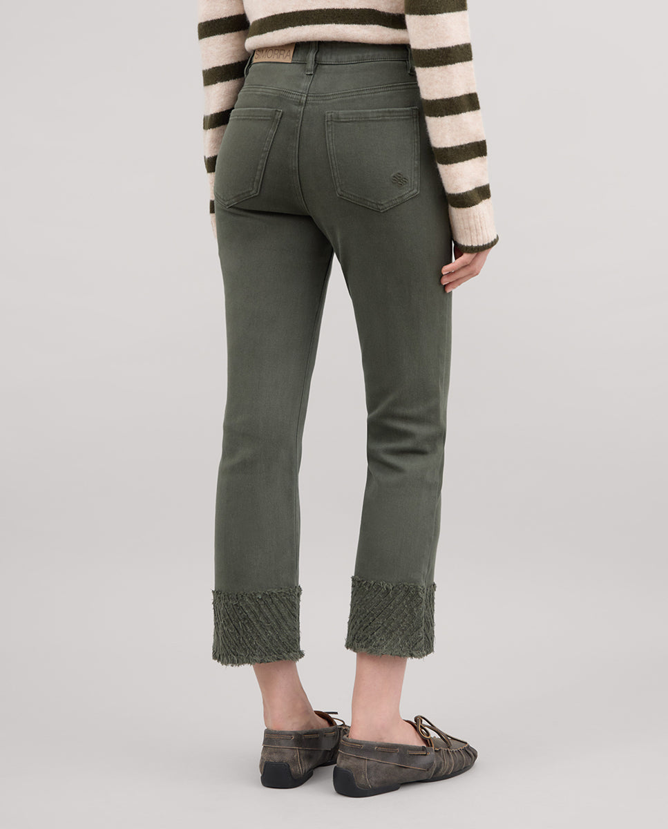 Pantalón bajo decorativo