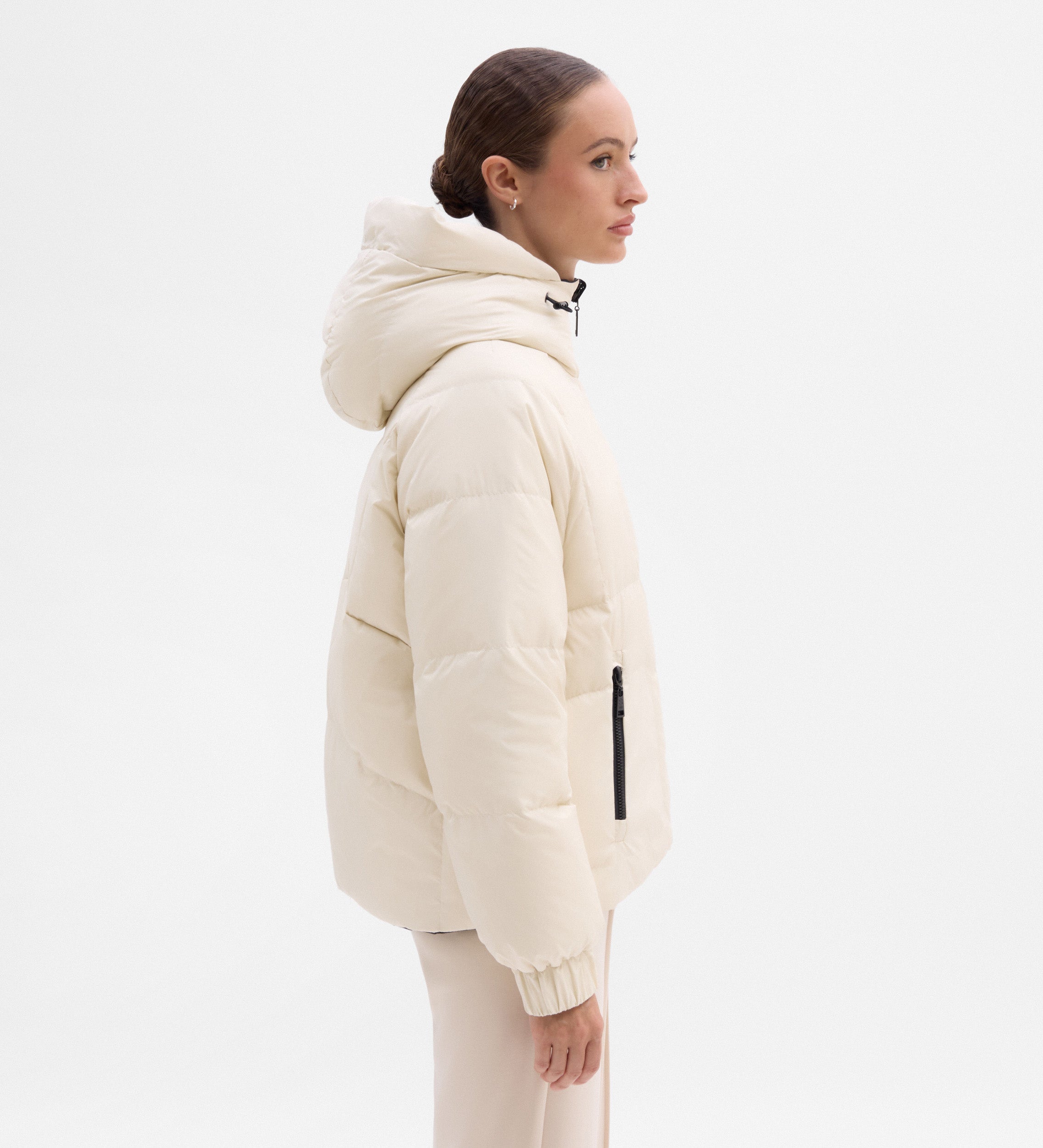 Reversible down jacket