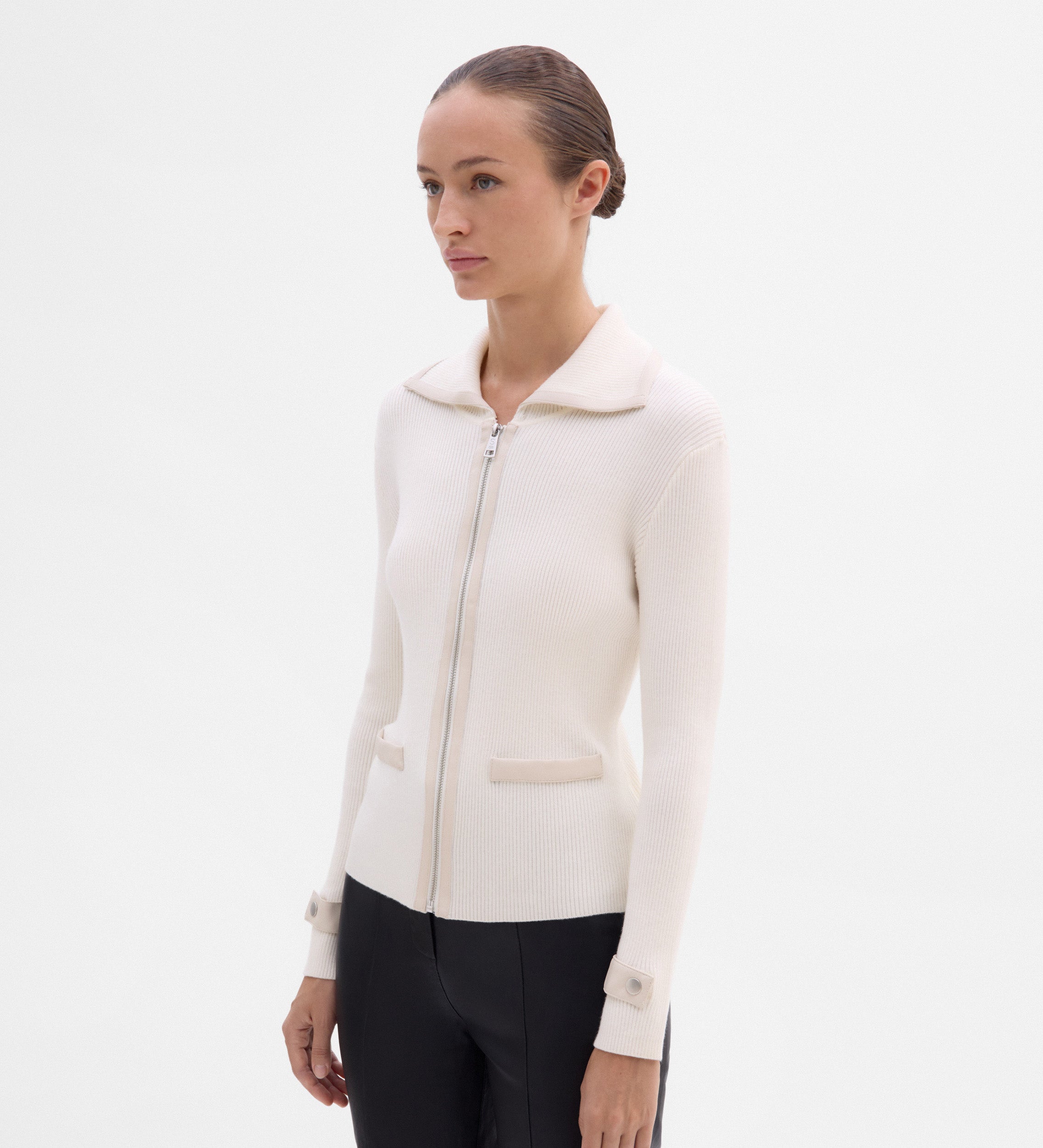 Chaqueta punto efecto piel