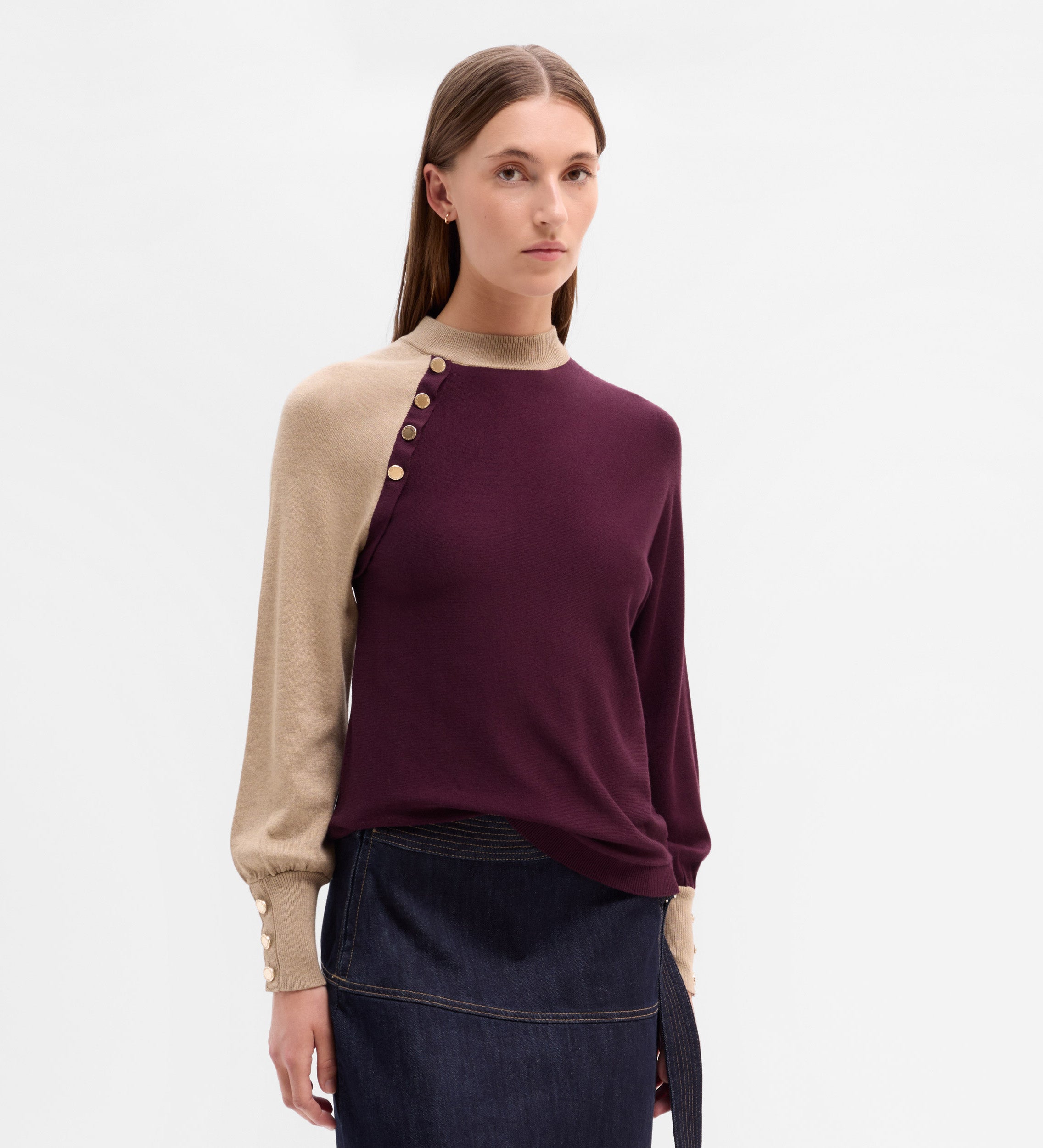 Two-tone buttoned sweater