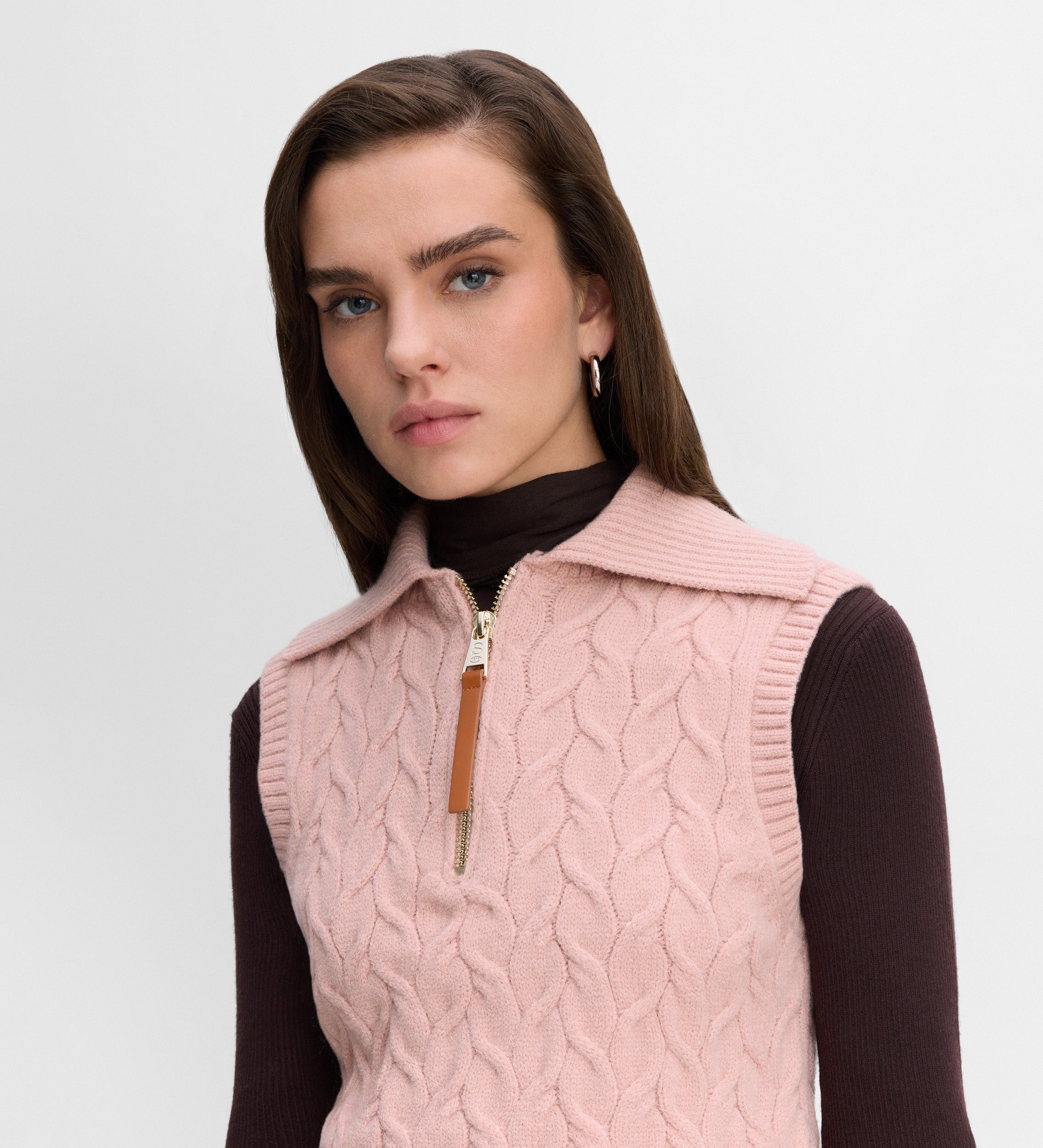 Gilet tricoté tresses