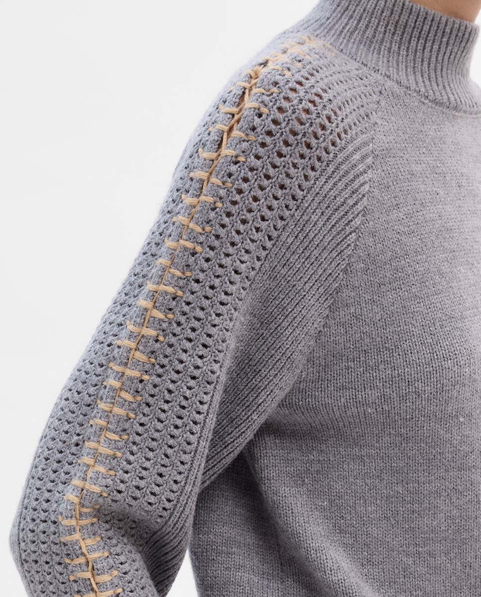 Jersey knit with contrast stitching