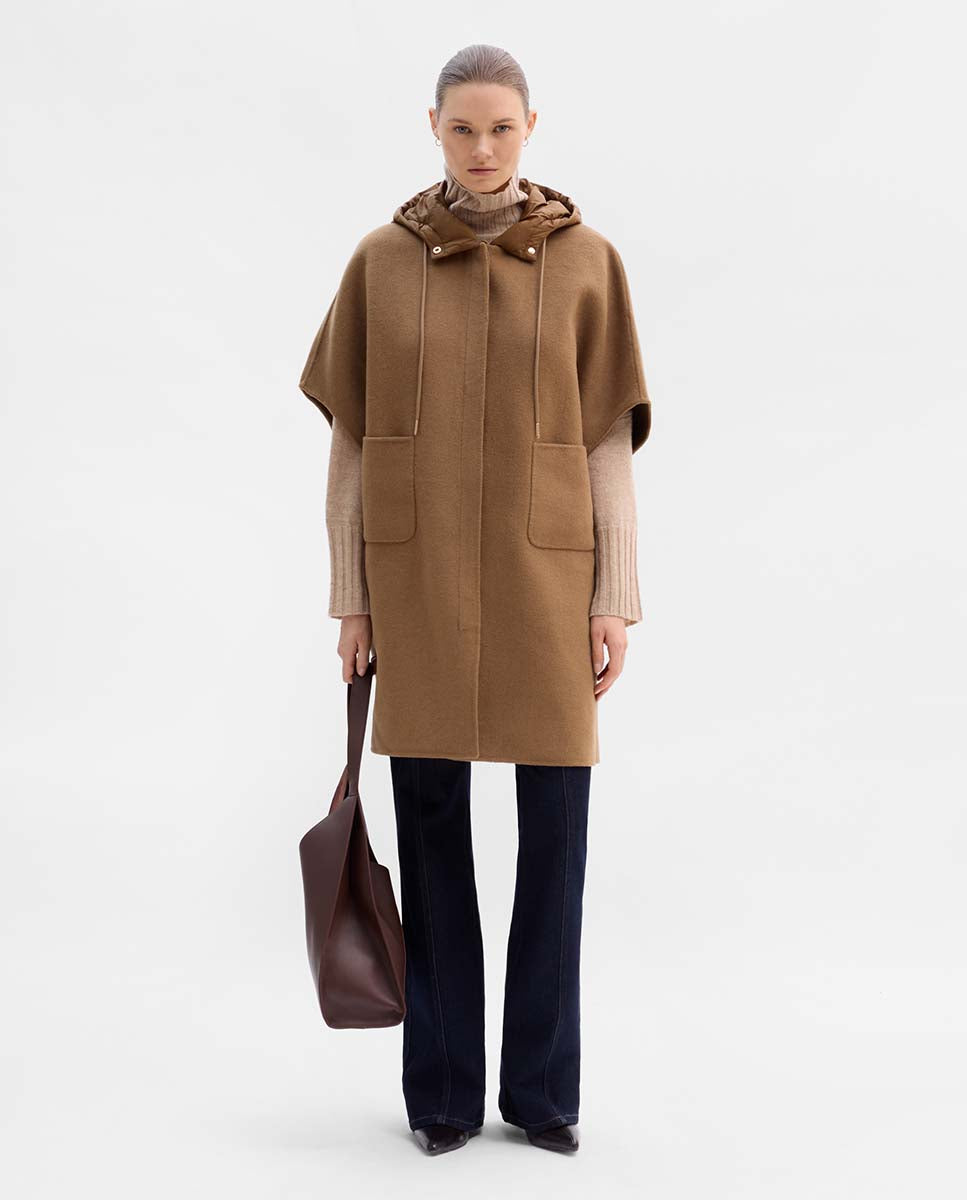 Capa capucha técnica