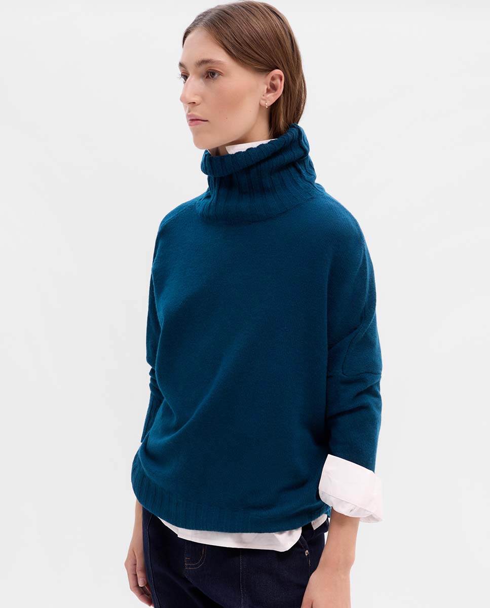 Oversized wool sweater