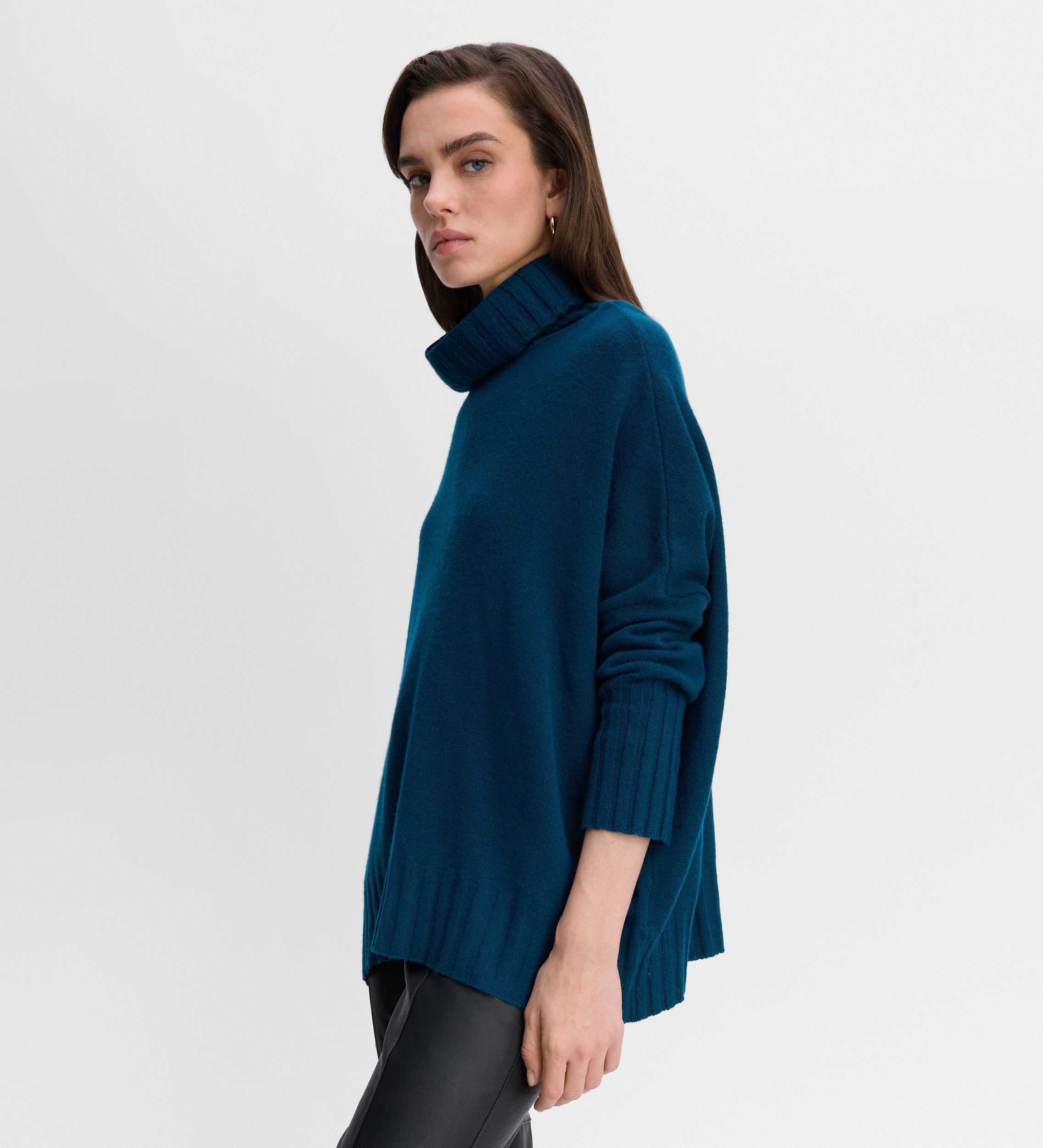 Oversized wool sweater