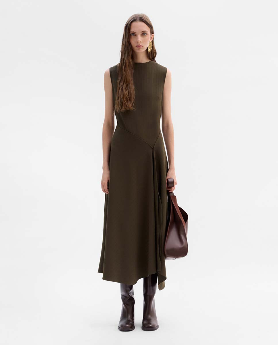 Vestido sisado asimétrico