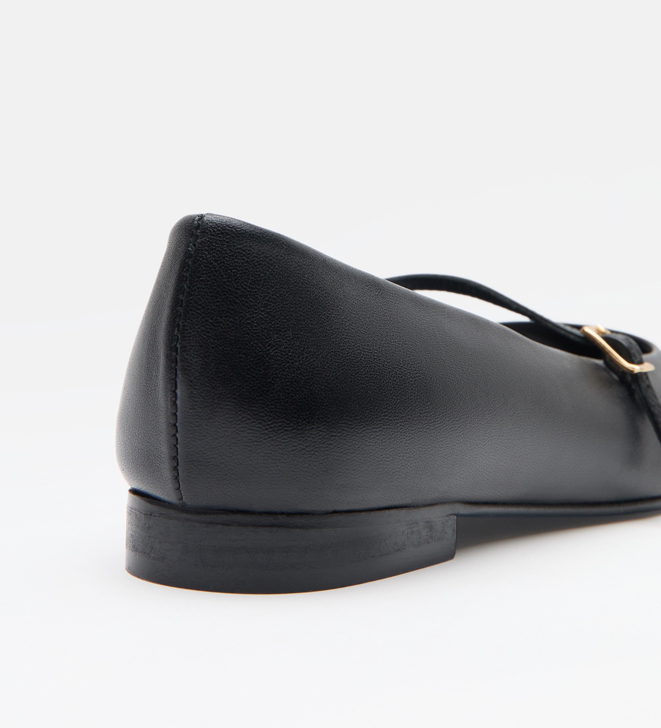 Zapato bailarina punta cuadrada