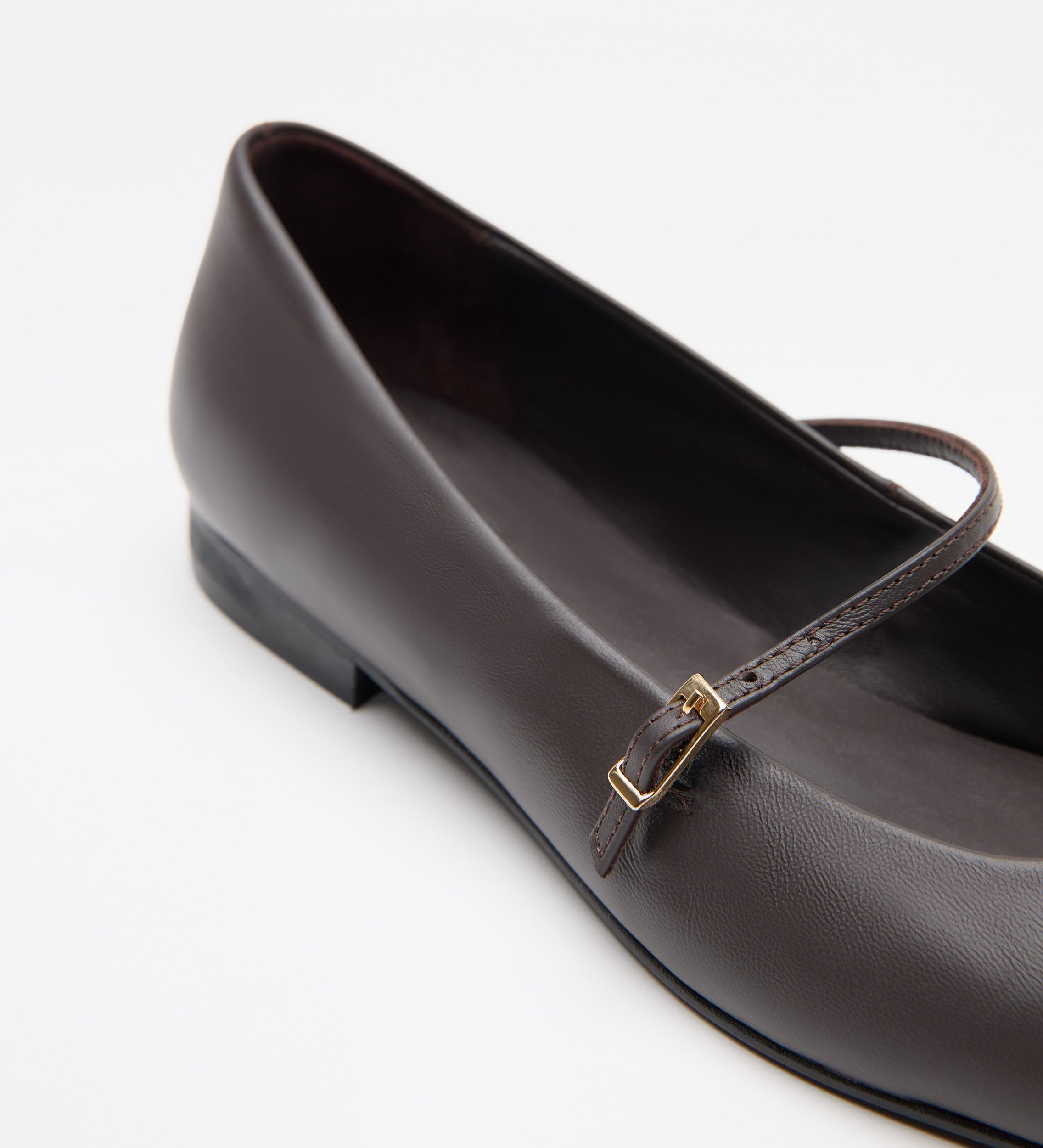 Zapato bailarina punta cuadrada