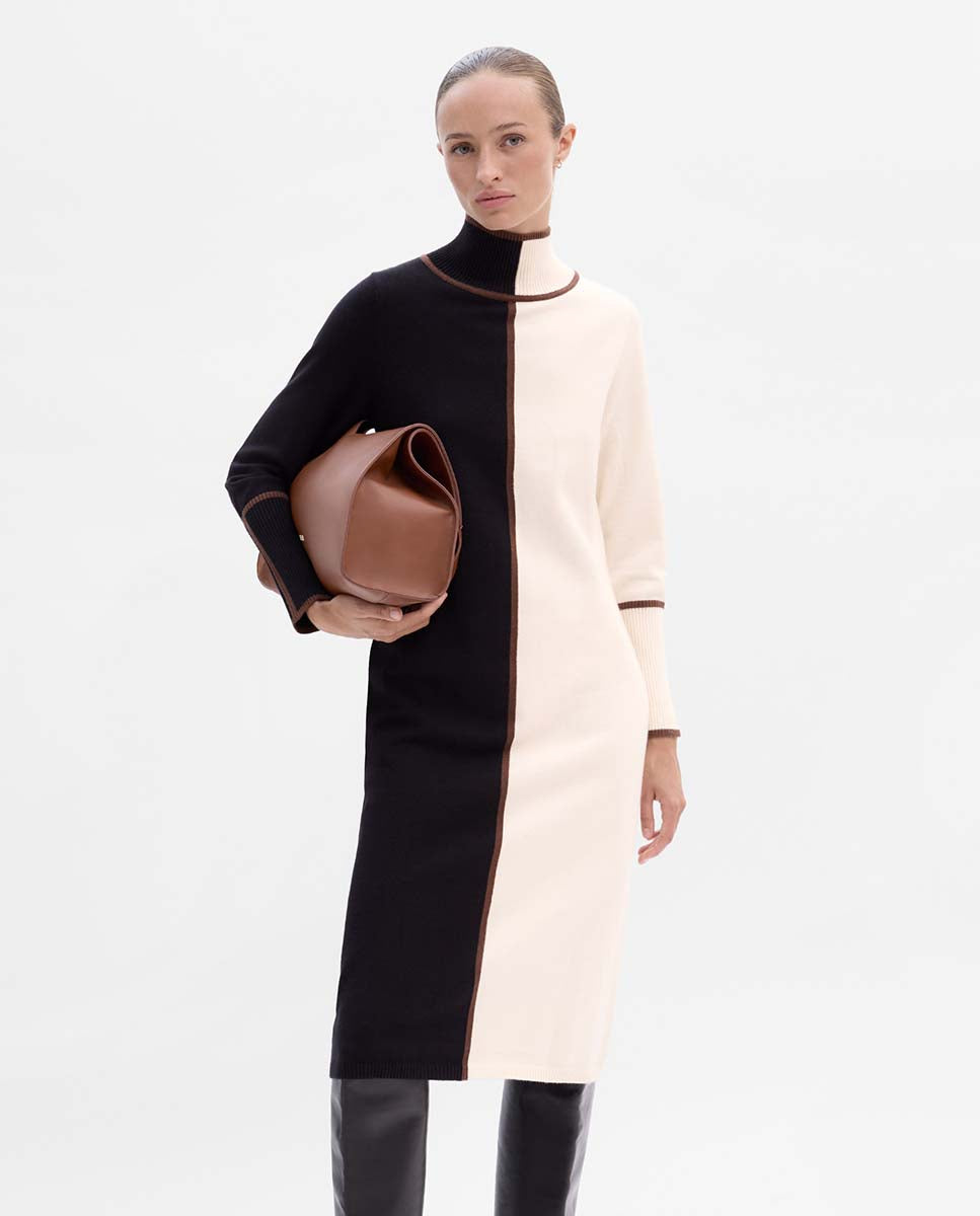 Two-tone knit dress