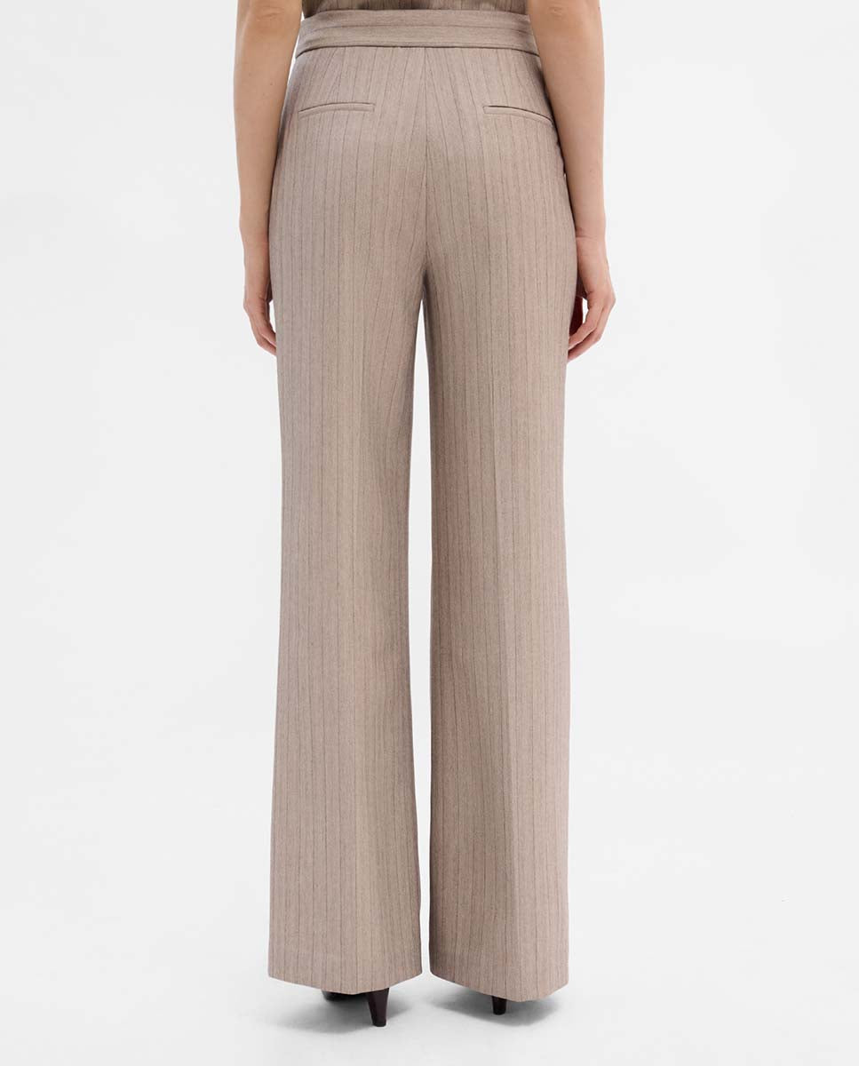 Wide-legged striped pants