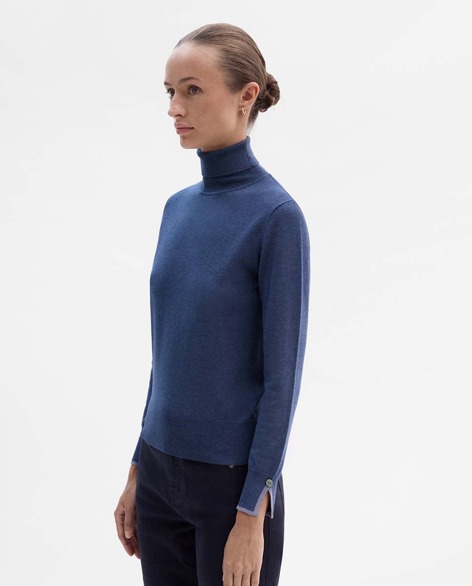 High neck sweater