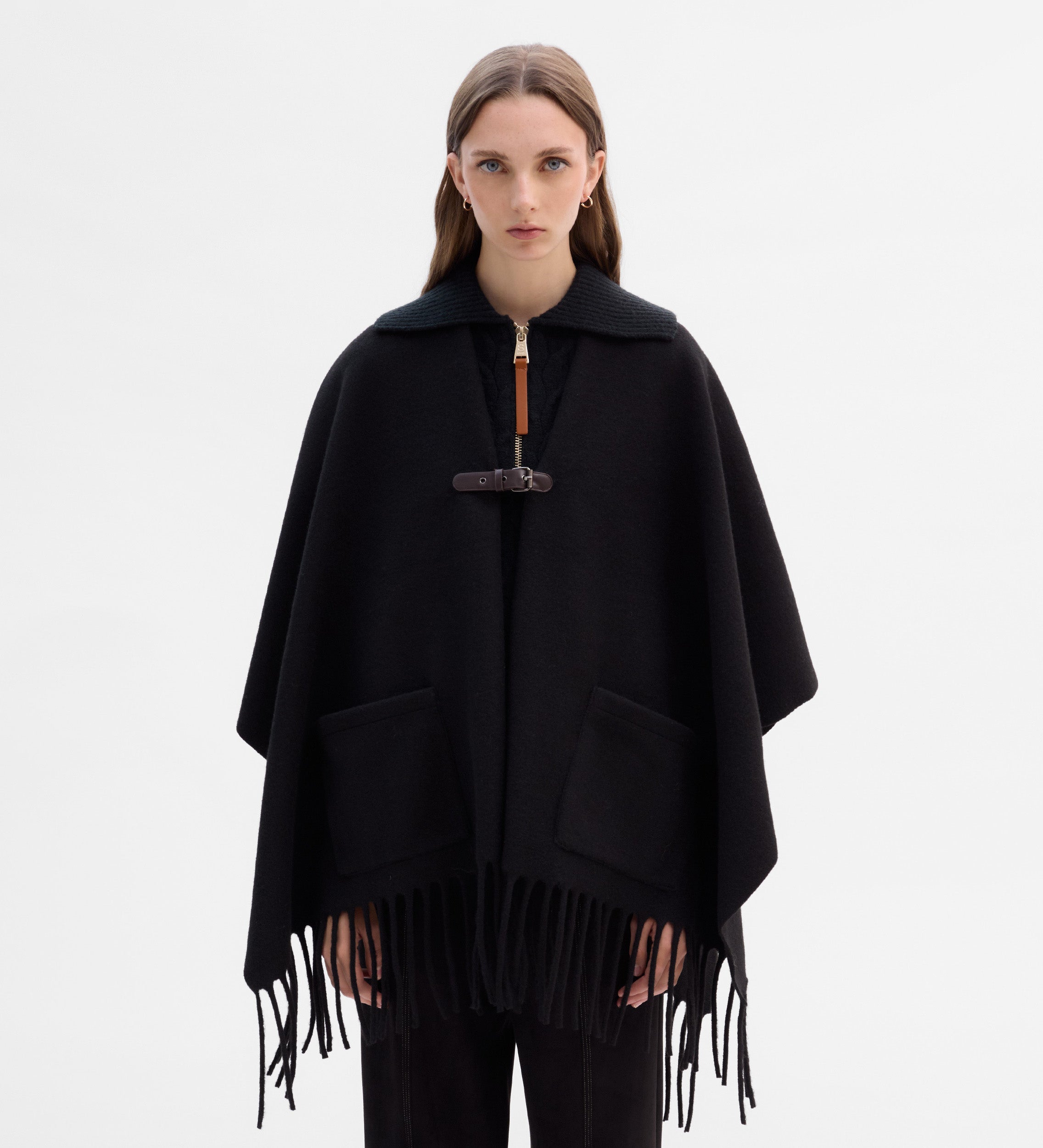 Fringed cape