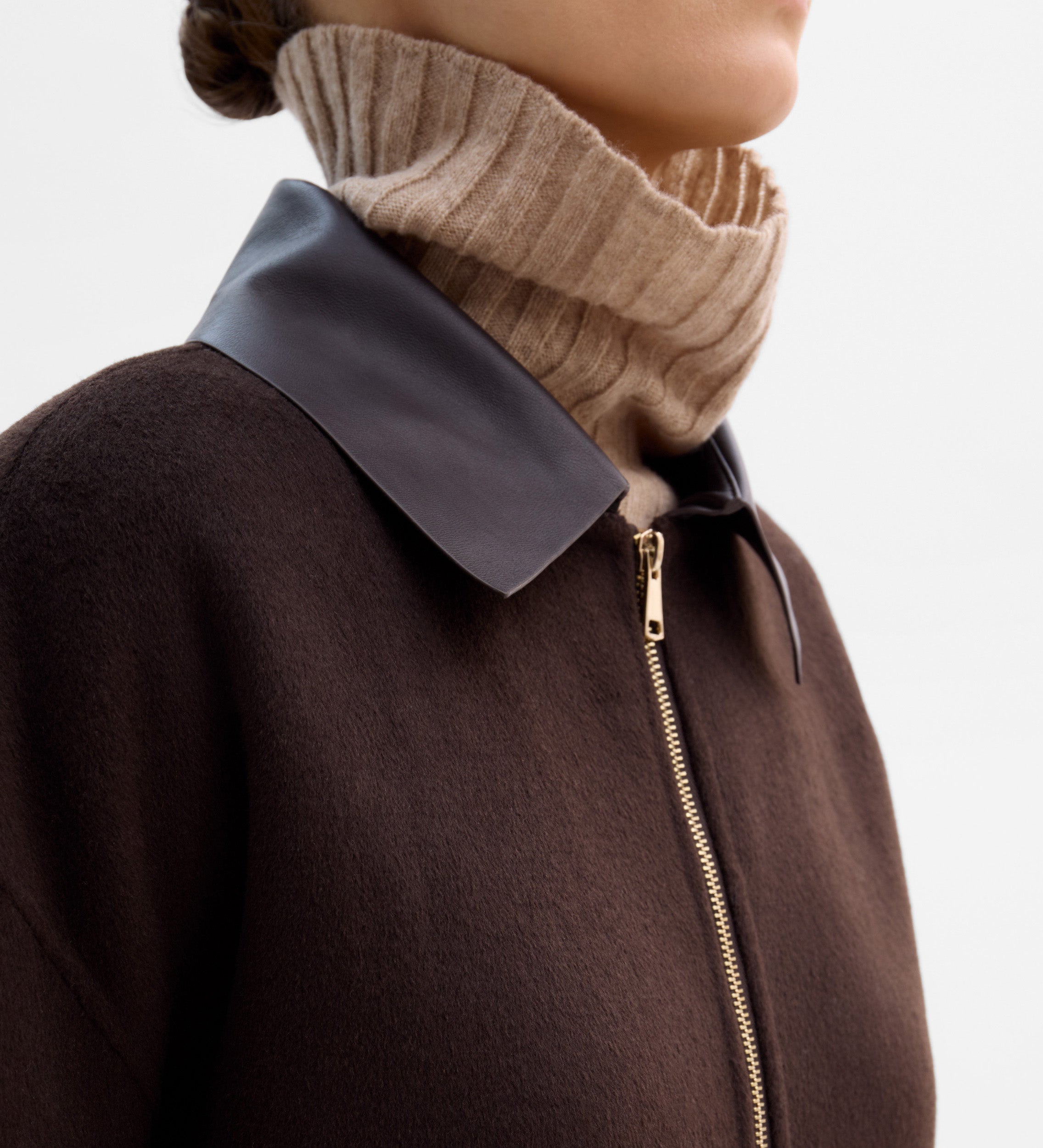 Bi-material wool jacket