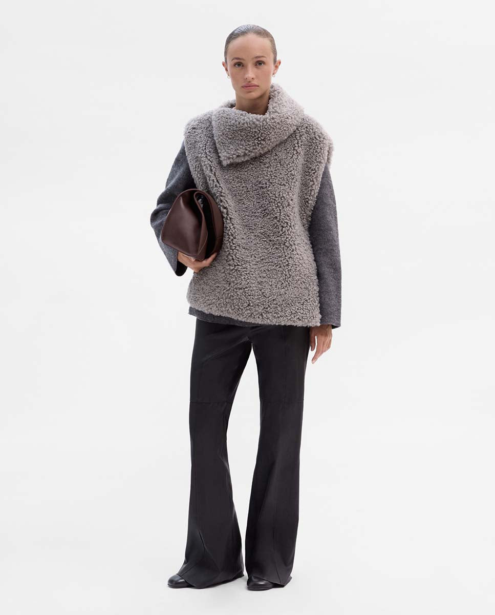 Chaleco corto efecto pelo