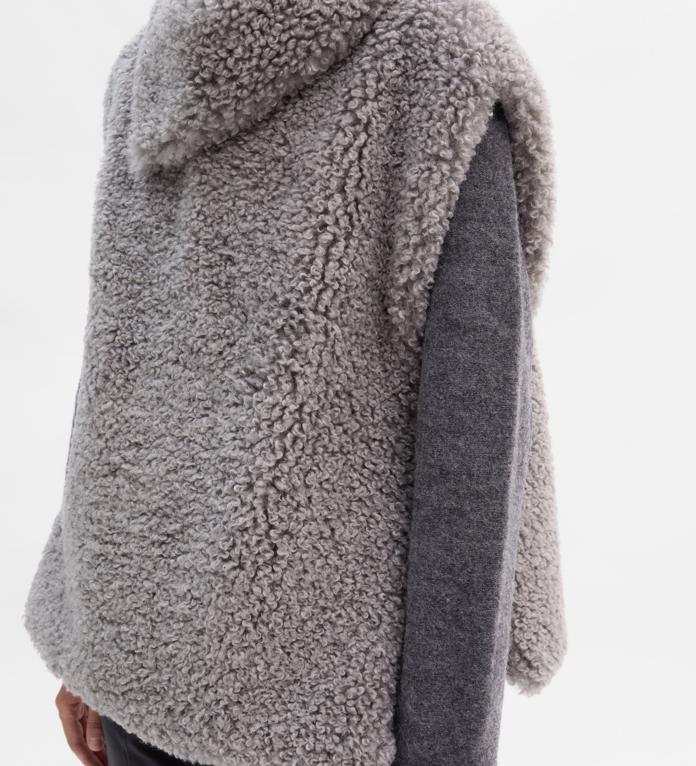 Chaleco corto efecto pelo