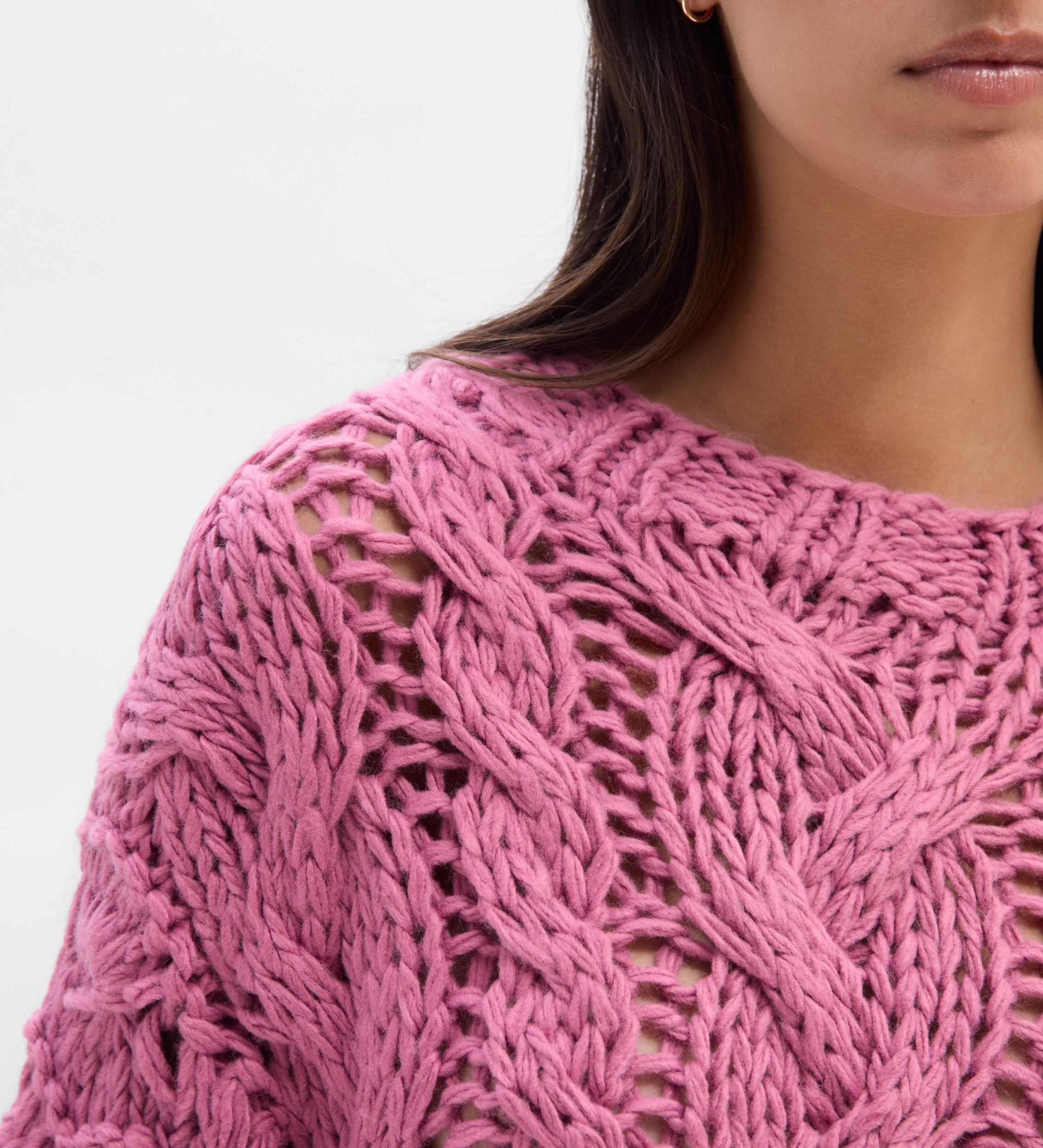 Pull tressé à main