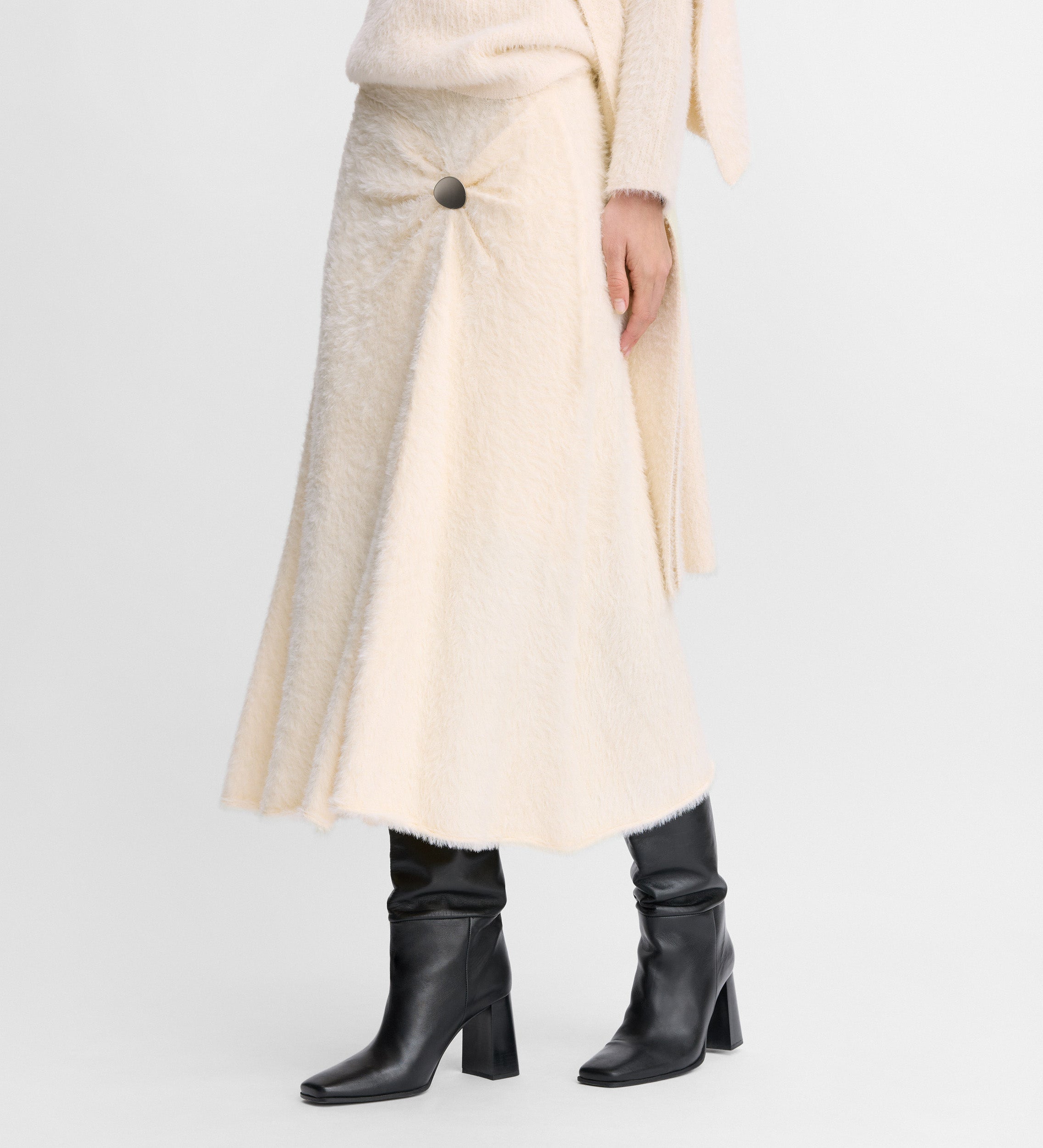 Faux fur effect skirt