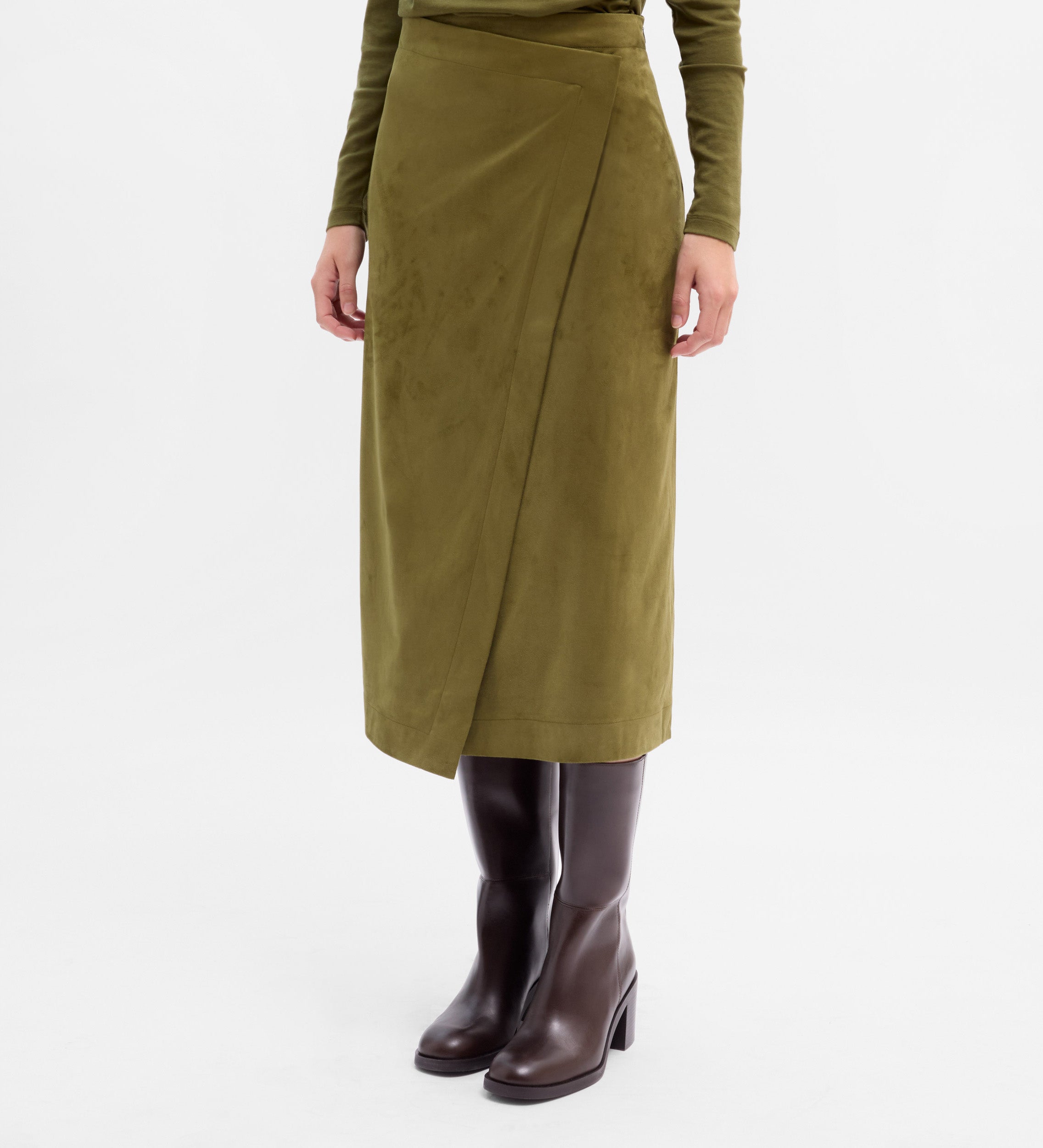 Falda midi antelina cruzada