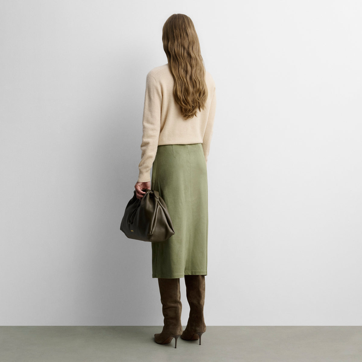 Falda midi antelina