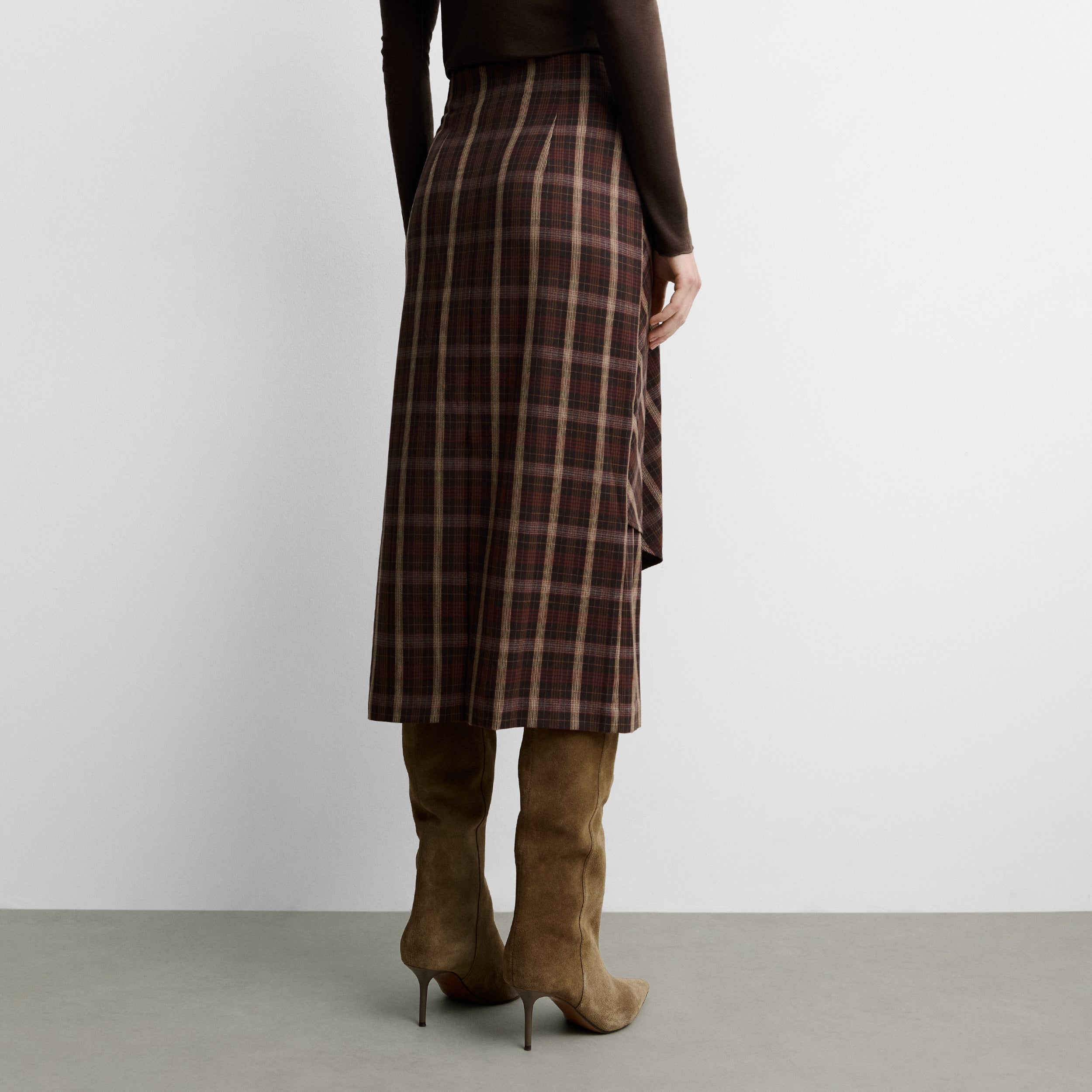 Checked skirt with metal hardware