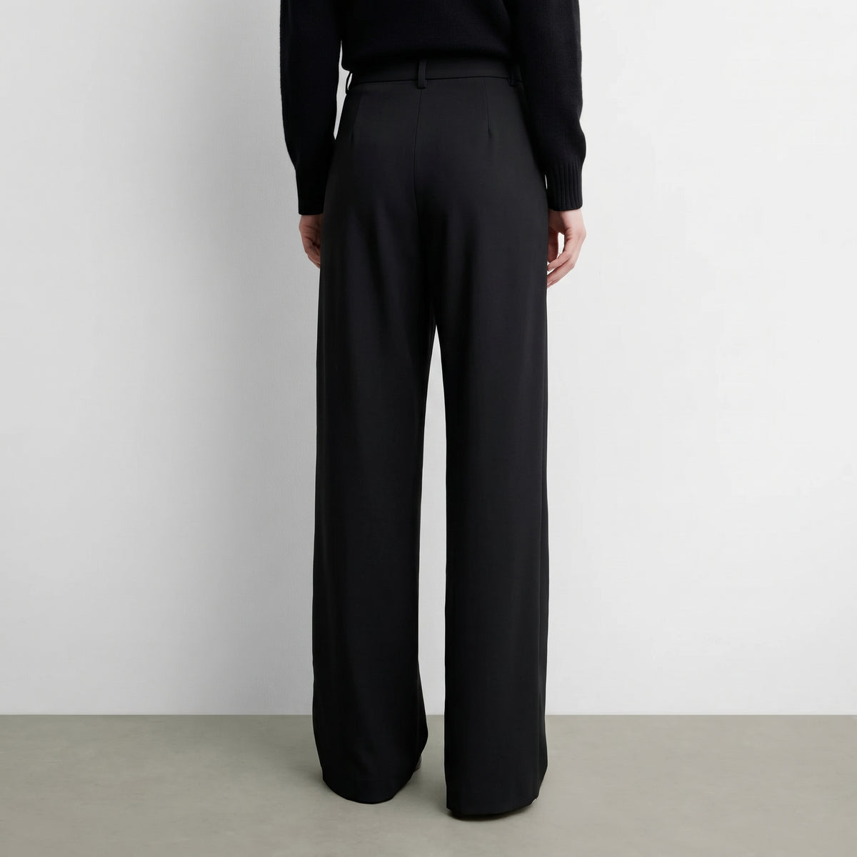 Pantalón recto efecto cruzado