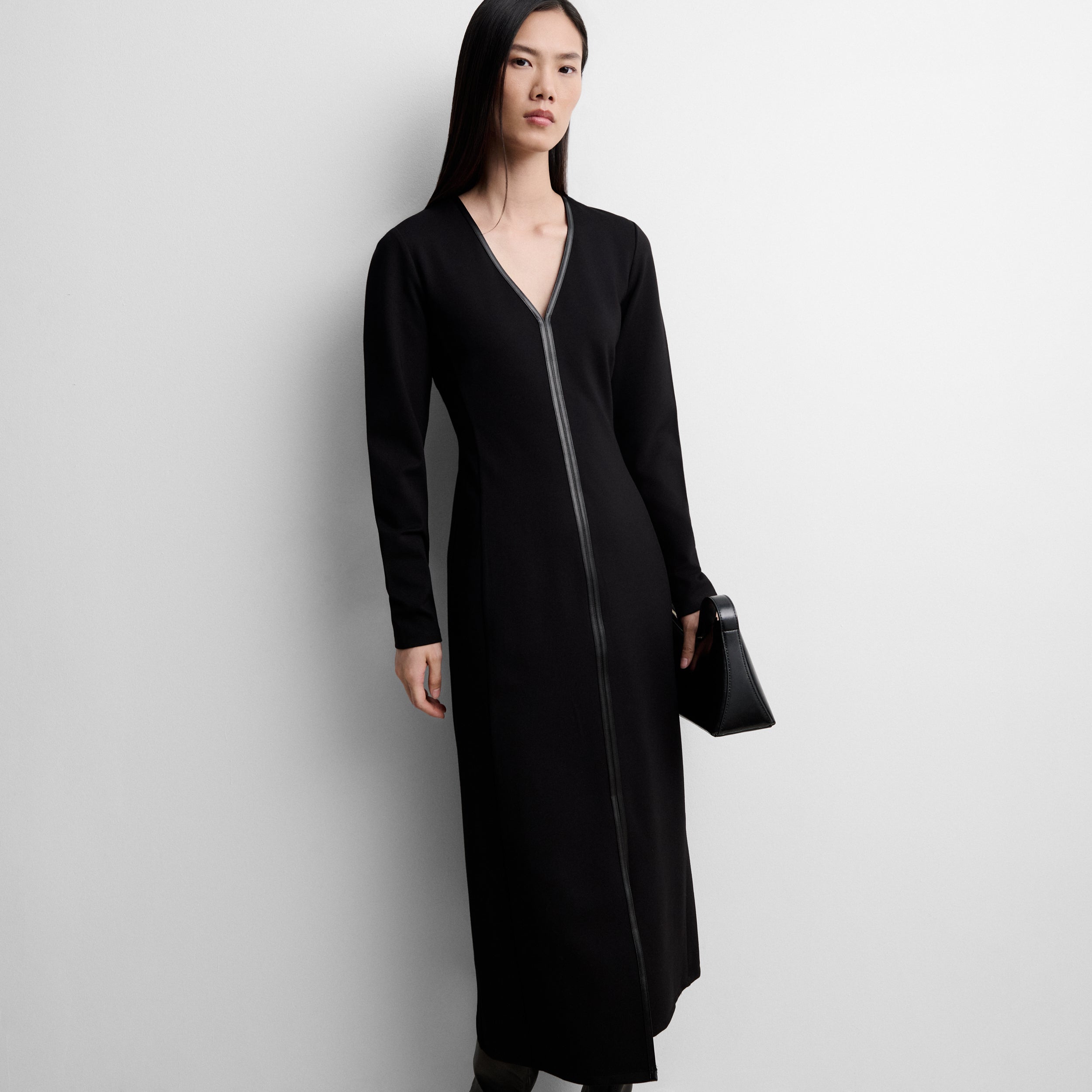 Two-tone knit dress
