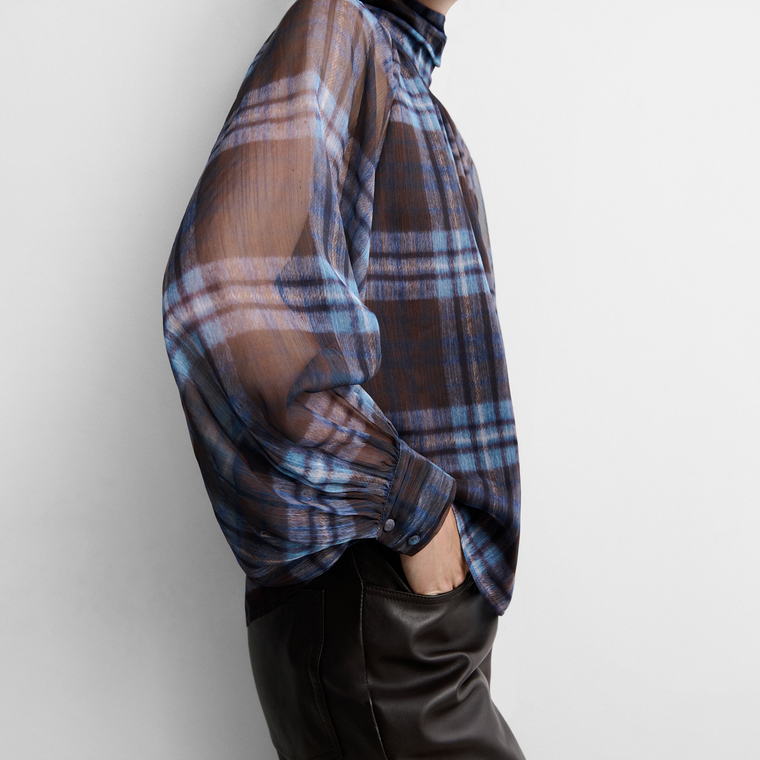 Fluid checked blouse