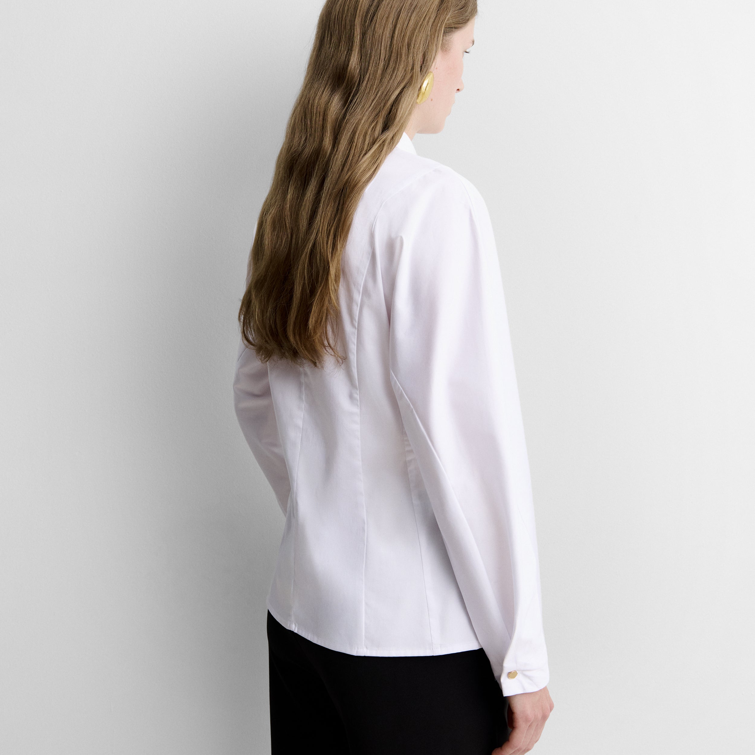 Shirt with kimono sleeve