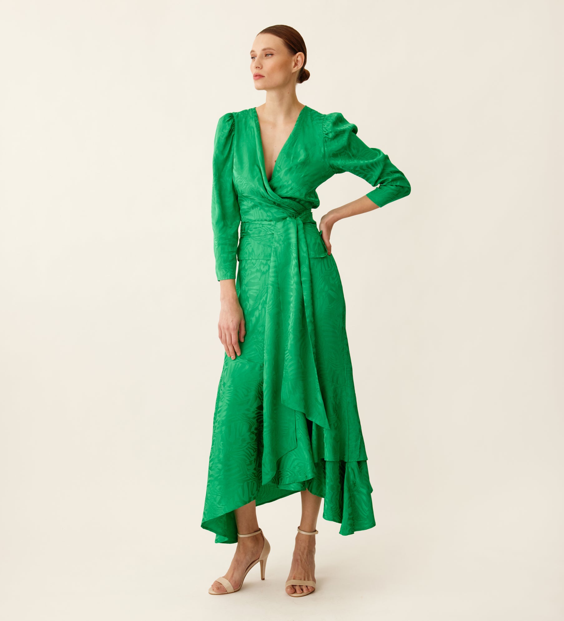 Flowing jacquard midi skirt