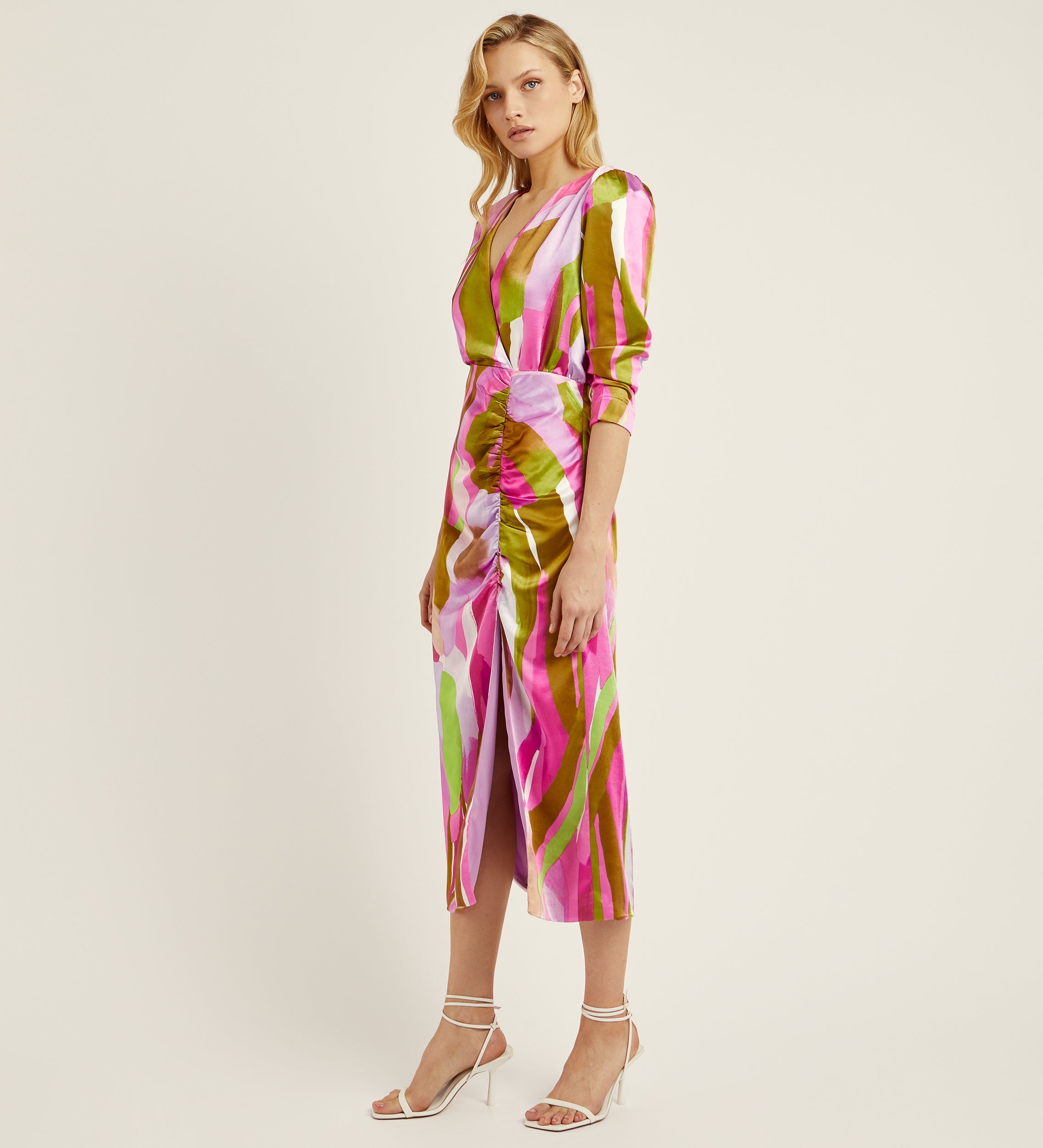 Robe midi longue en satin