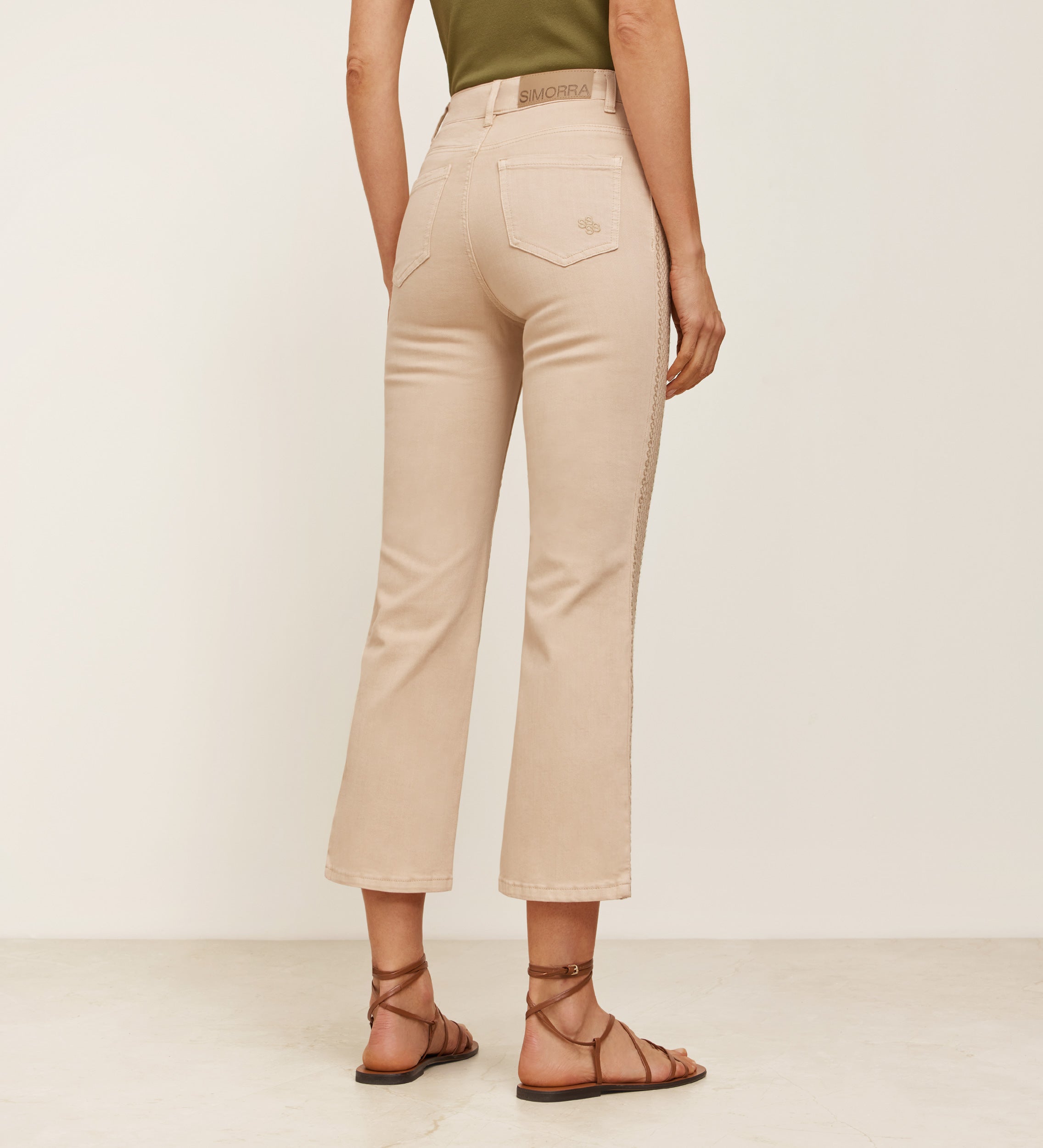 Embroidered long trousers