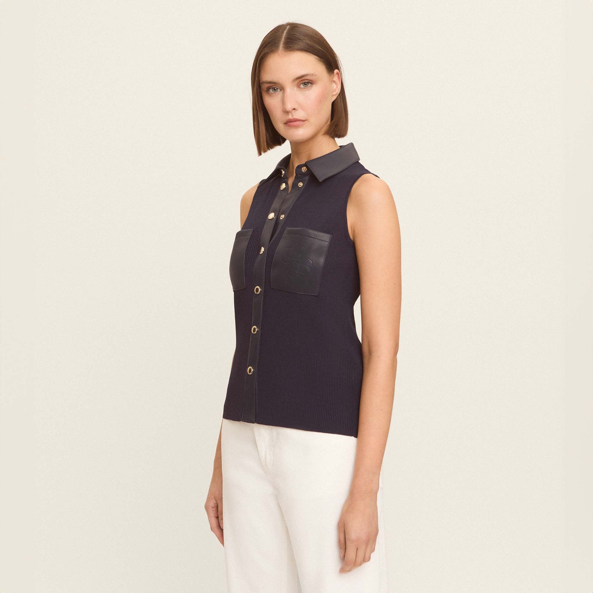 Top punto con ecopiel